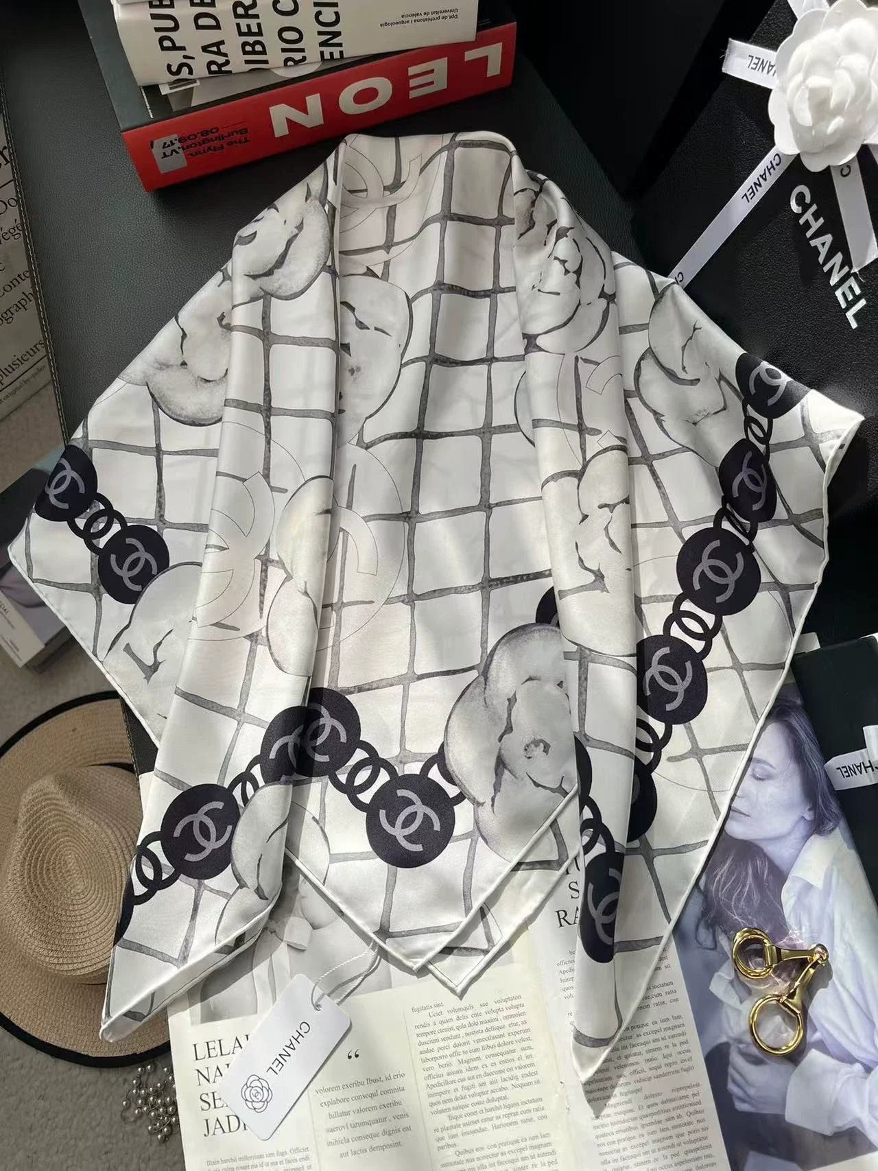 25 Camellia Scarf(pink/white)