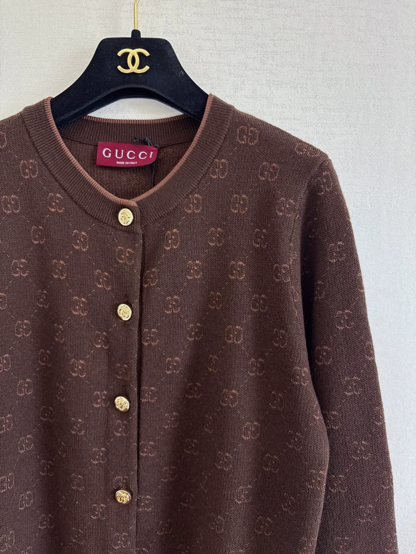 25 Early Spring New Round Neck Letter Jacquard Full Print Casual Knitted Cardigan
