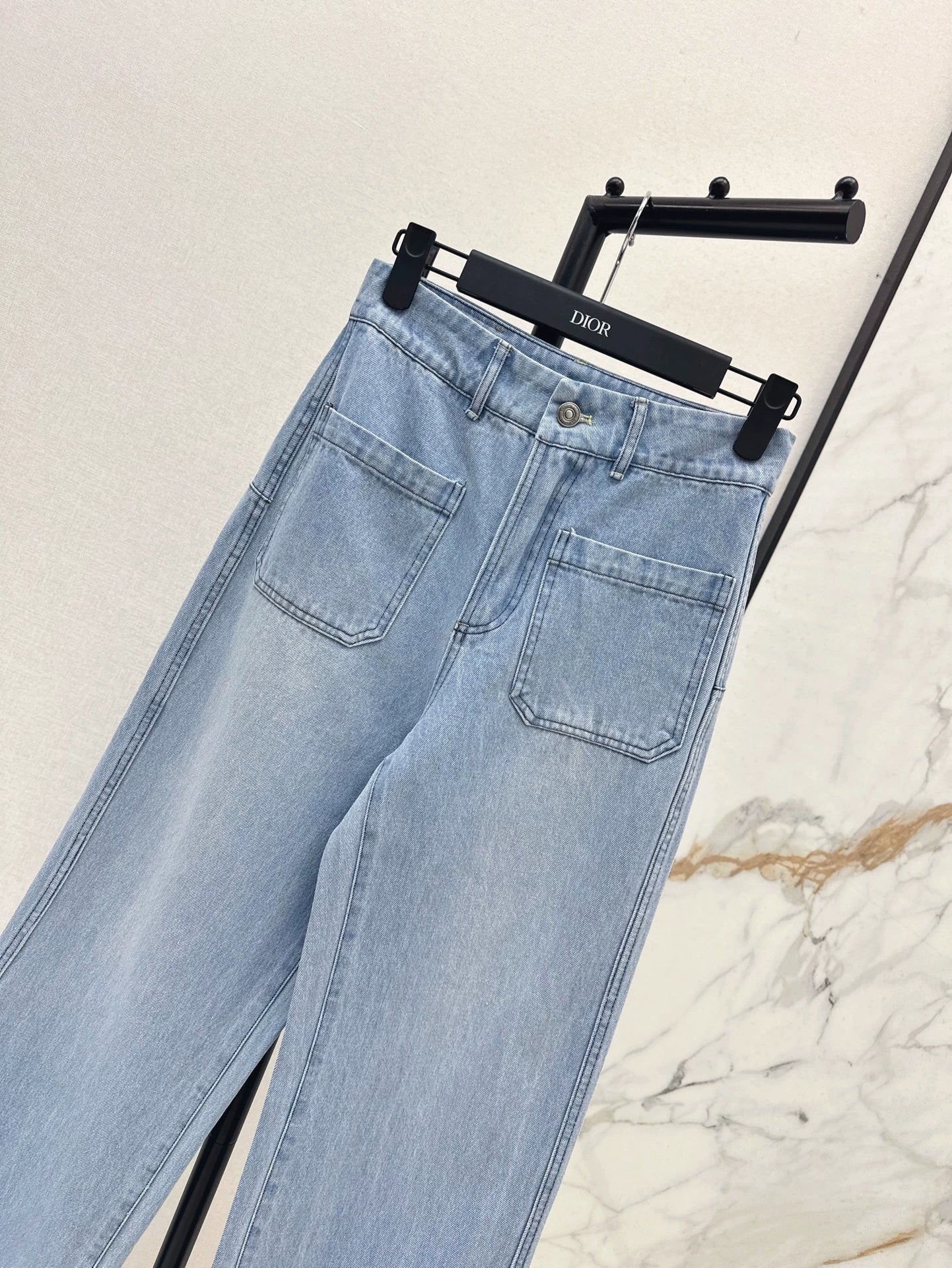 D 25 Spring/Summer New Denim Trousers