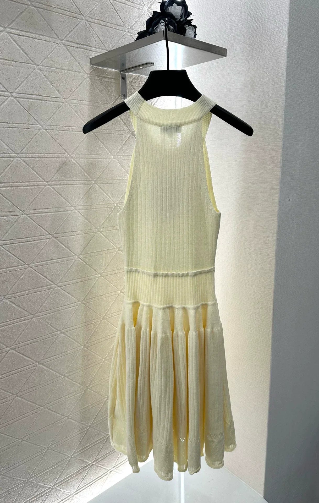 C 25 new halter neck hollow shoulder knitted vest dress