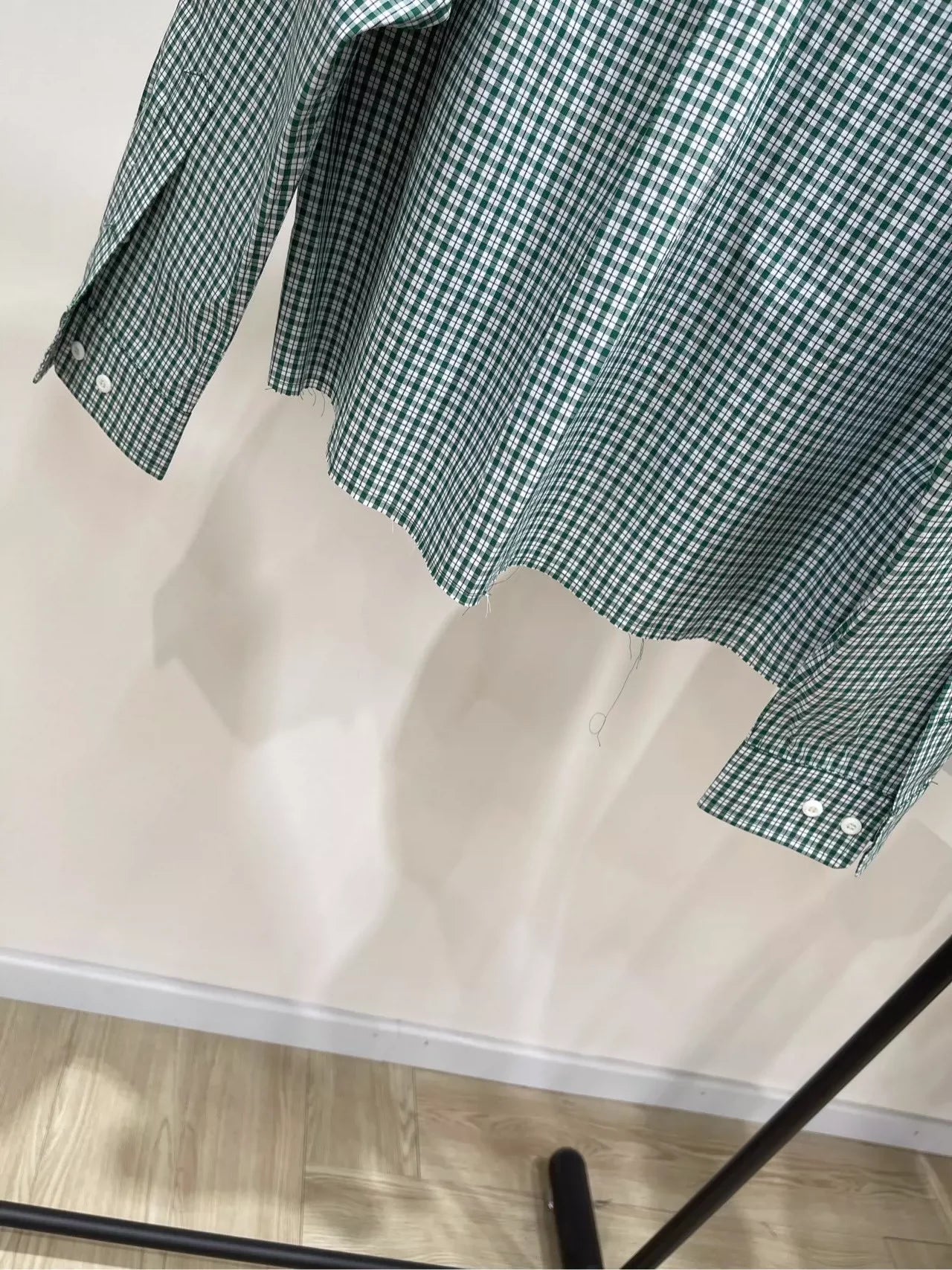 M 25 Green Check Raw Edge Long Sleeve Shirt(Does not include shorts)