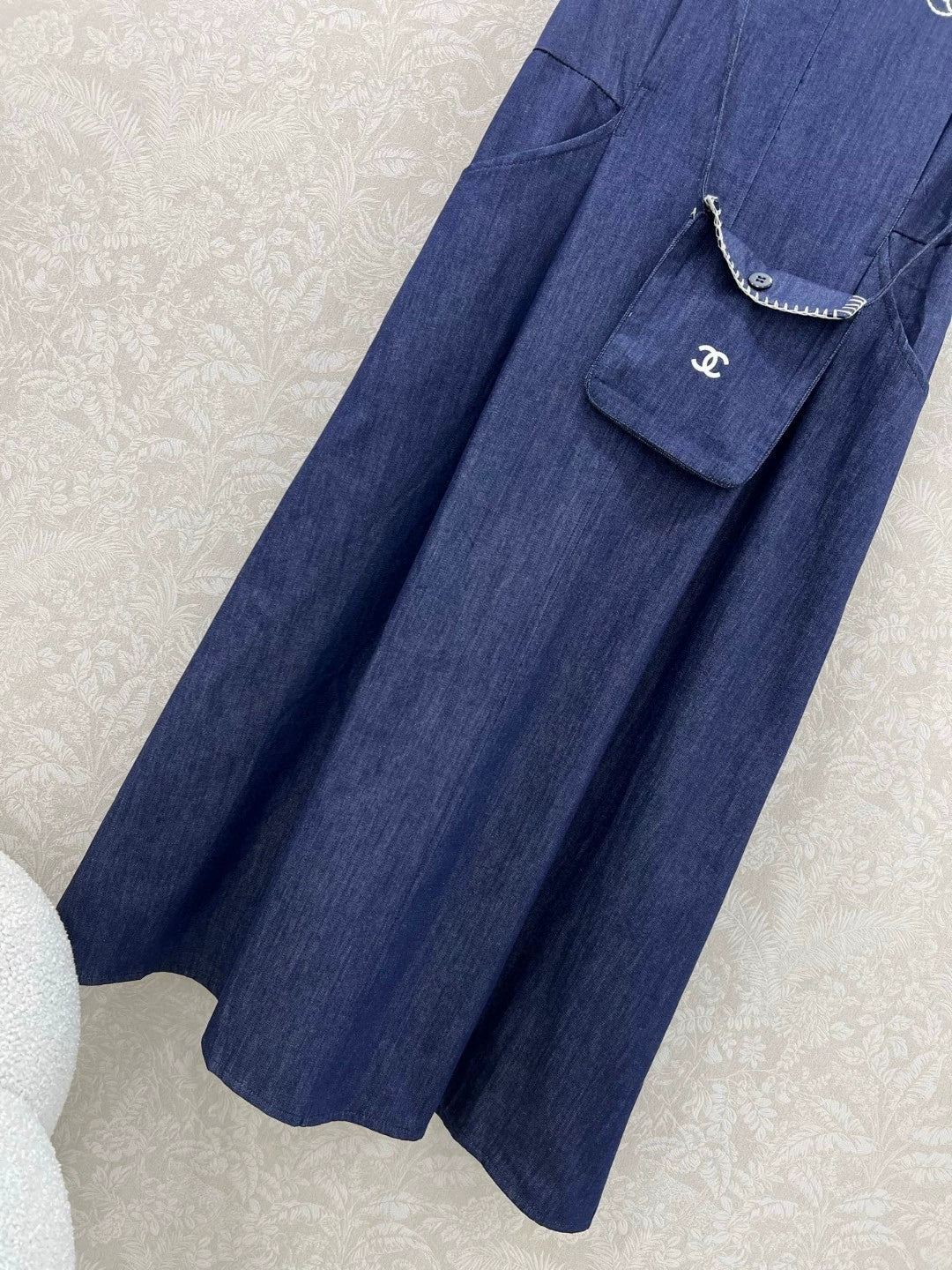 c 25 New Tencel denim dress! With a small bag