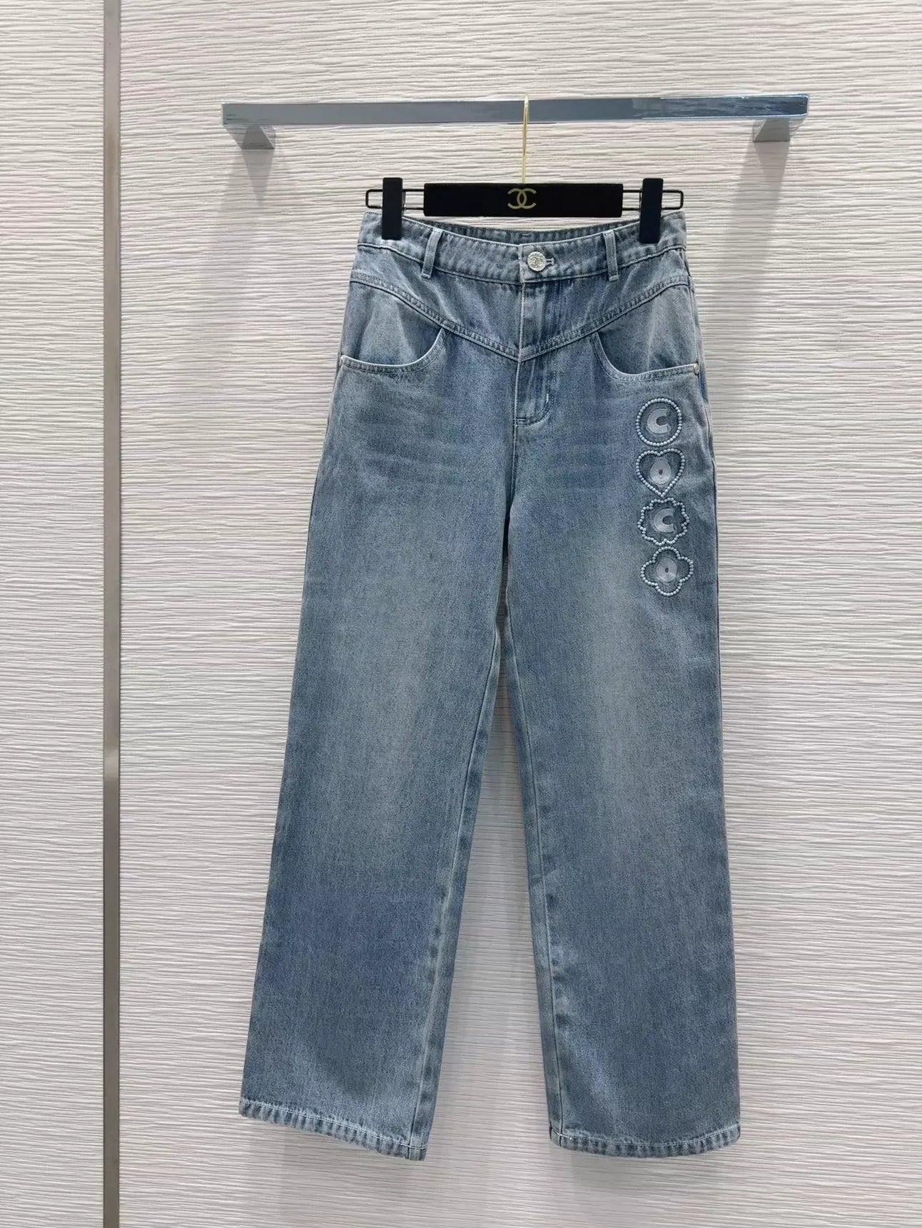 c 25 New Embroidered Denim Trousers