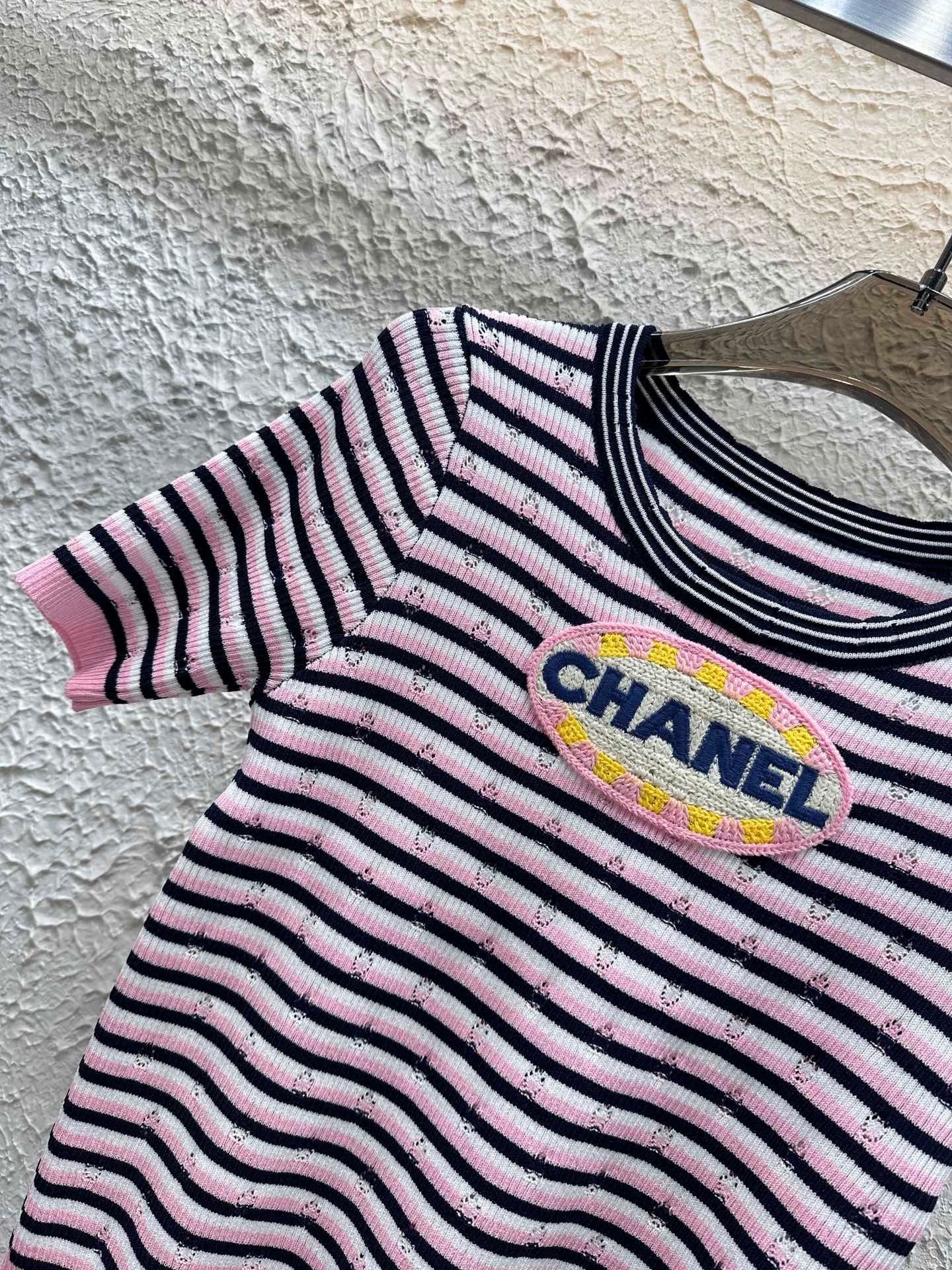25 New Striped Knitted Short Sleeves