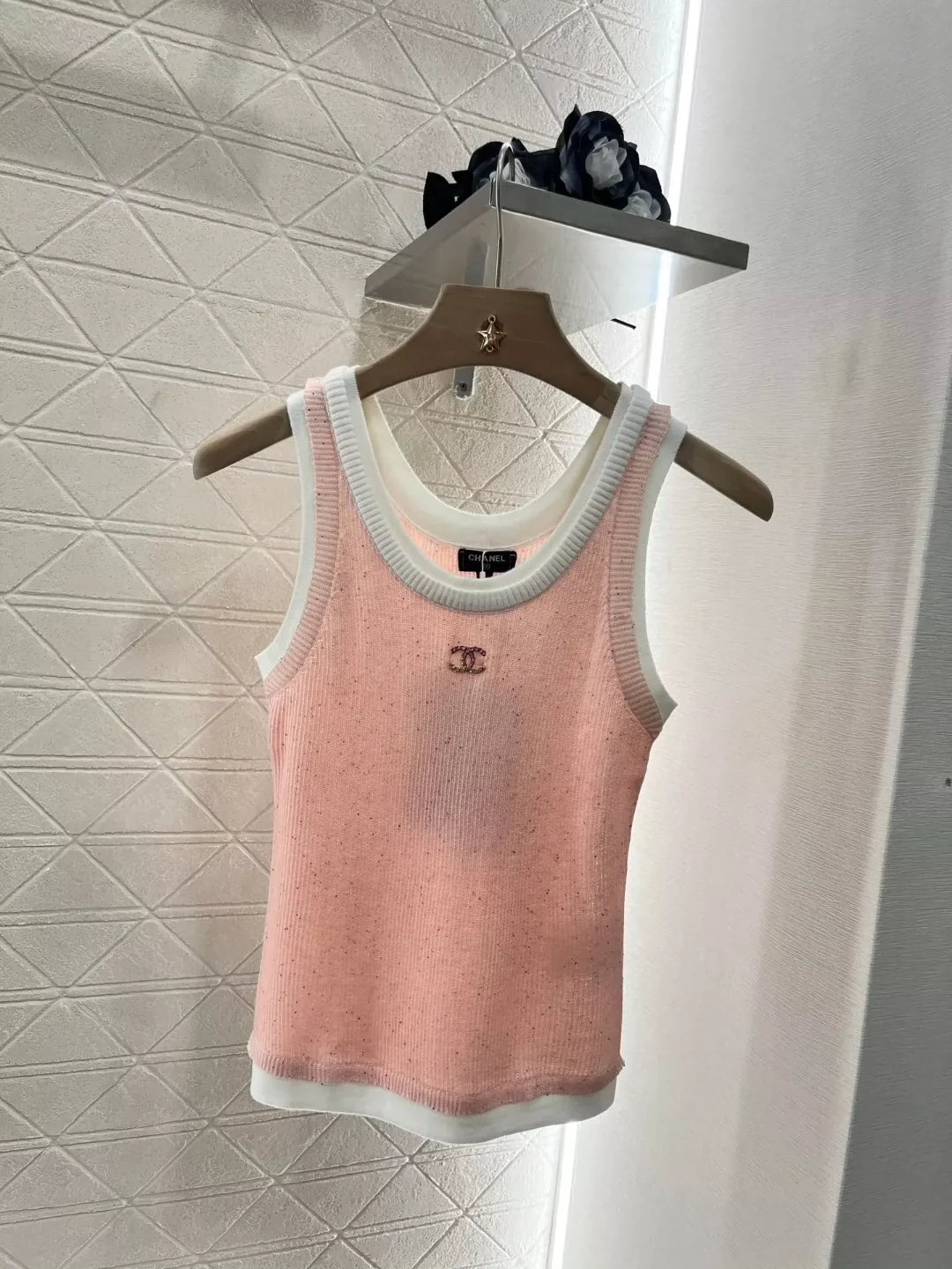25 spring and summer new fake two-piece knitted undershirt