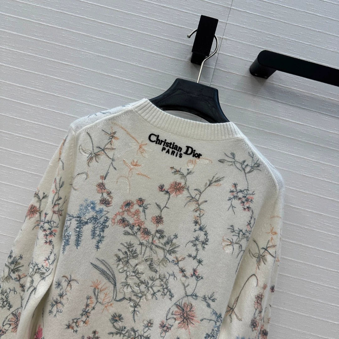 25 new cashmere sweater with plant and flower embroidery