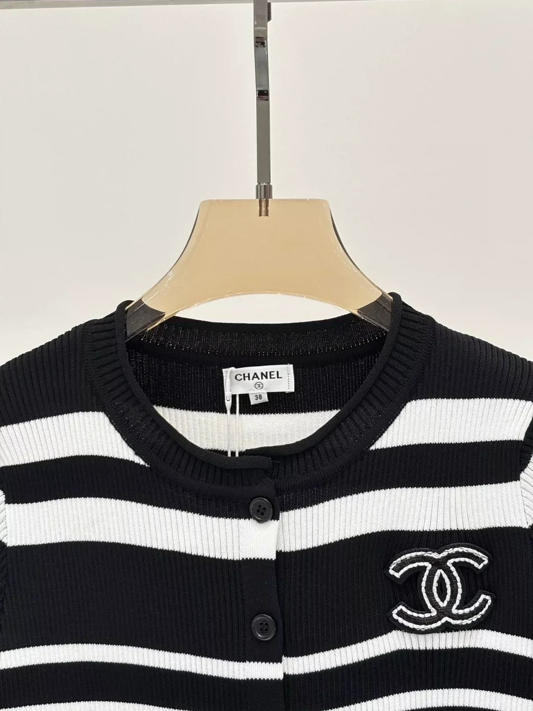 C 25 Spring and Summer New Round Neck Letter Logo Knitted Cardigan