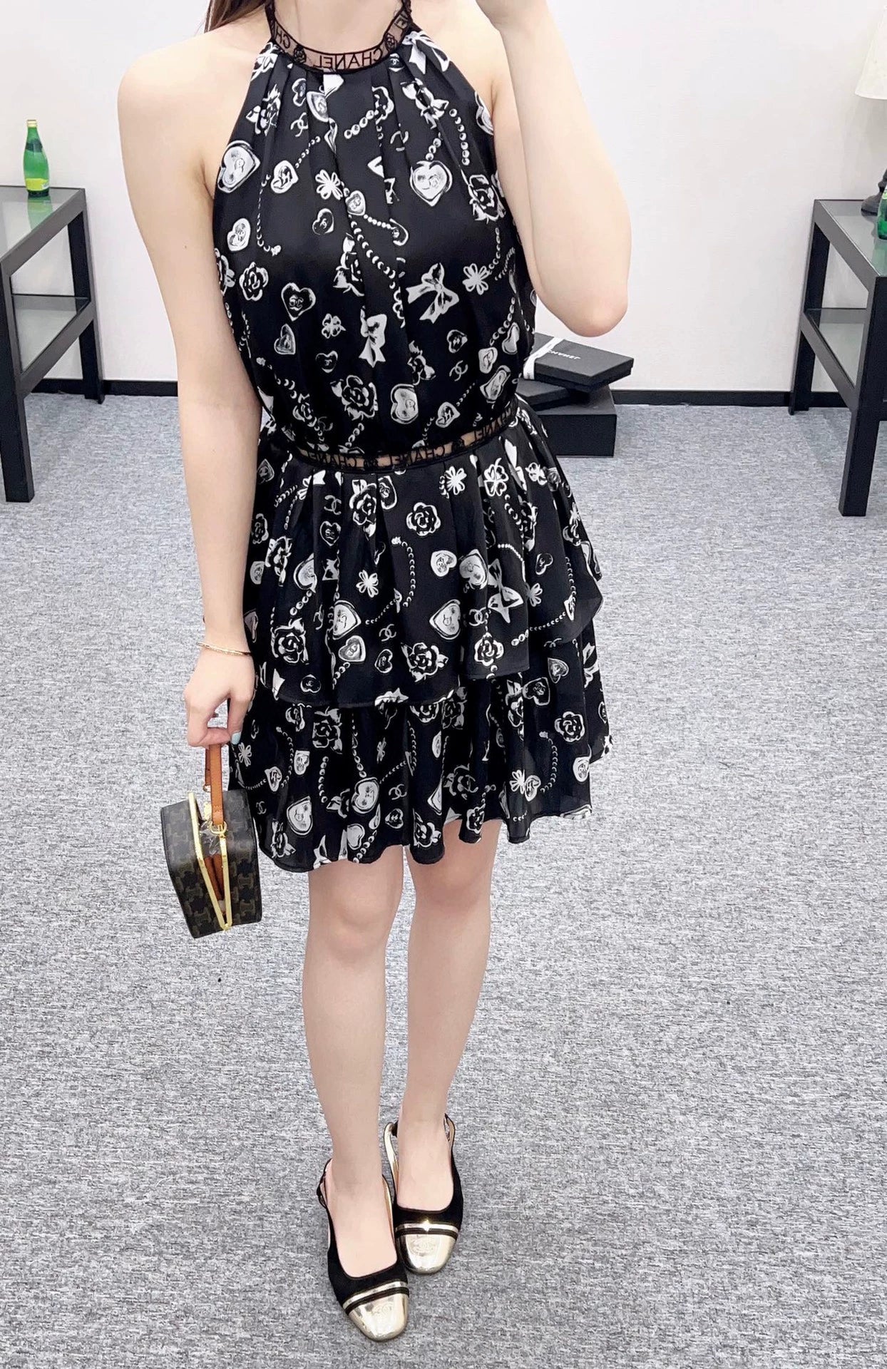 C 25 Printed halter dress