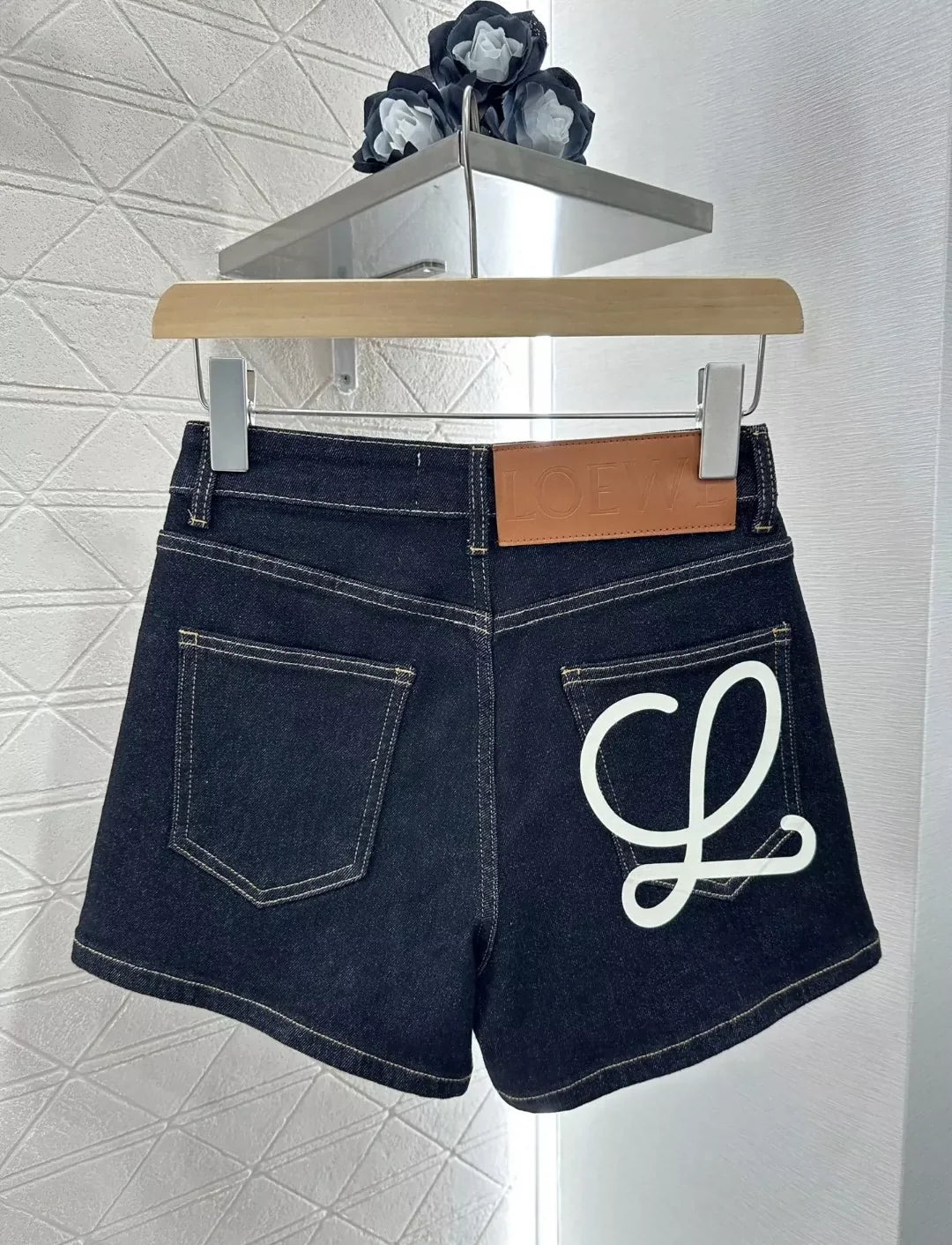Spring/Summer 25 New High-Waisted Denim Shorts