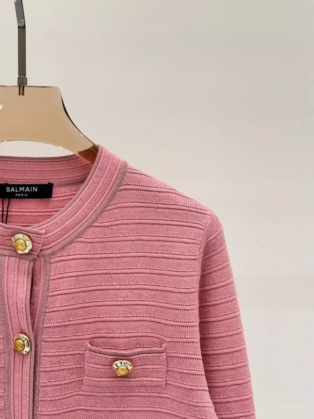 25 Spring and Summer new V-neck irregular metal button simple casual knitted cardigan