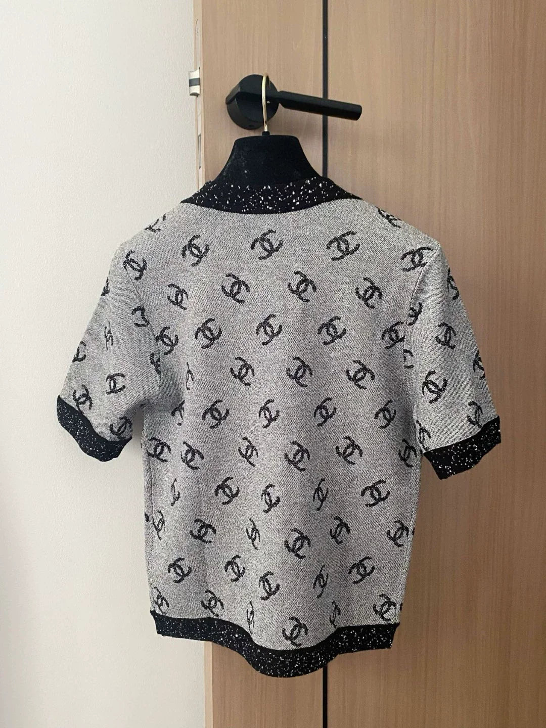 C 25 new color clashing pattern single-breasted round neck short-sleeved knitting