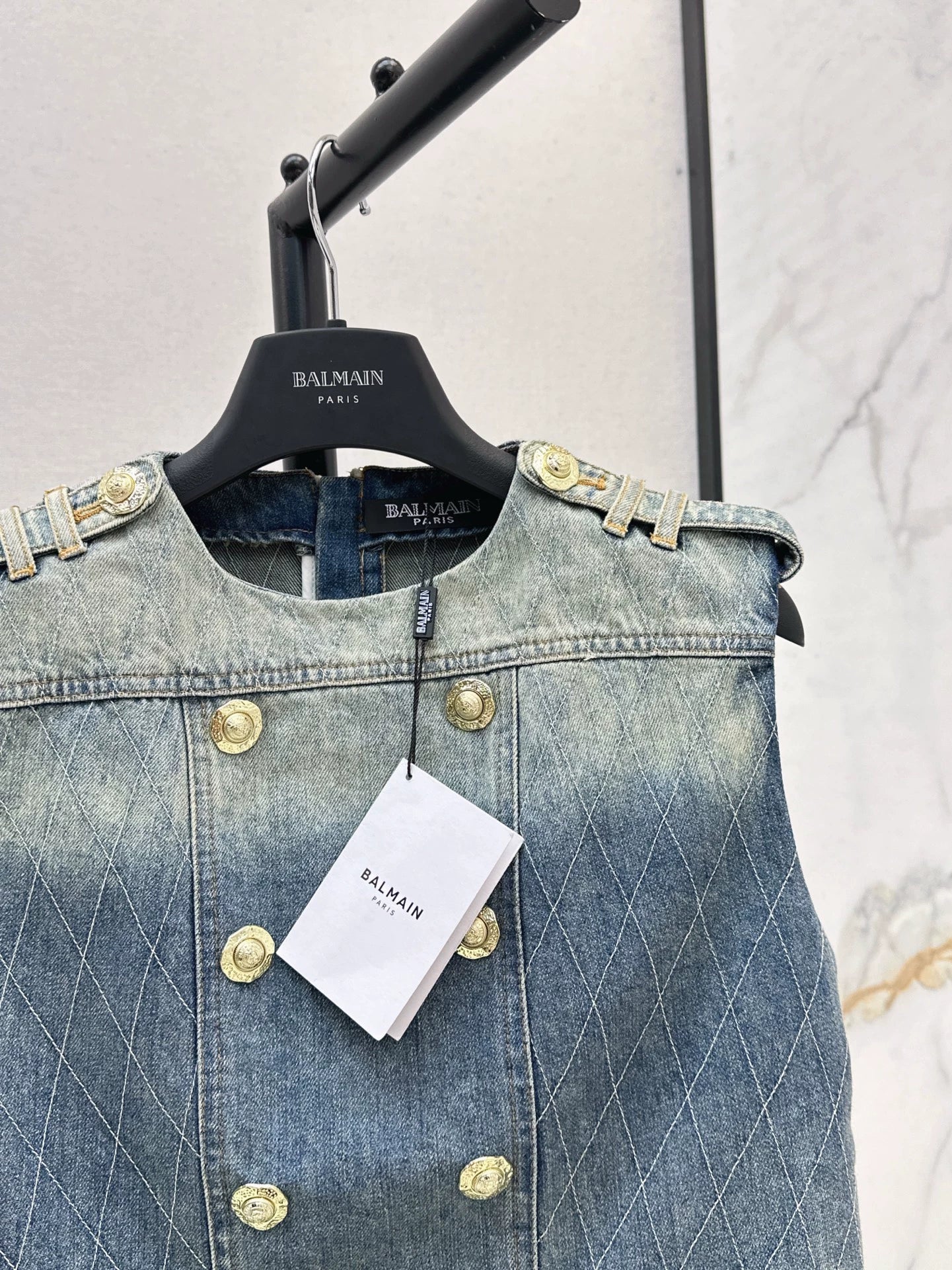 25 spring and summer new short section denim vest