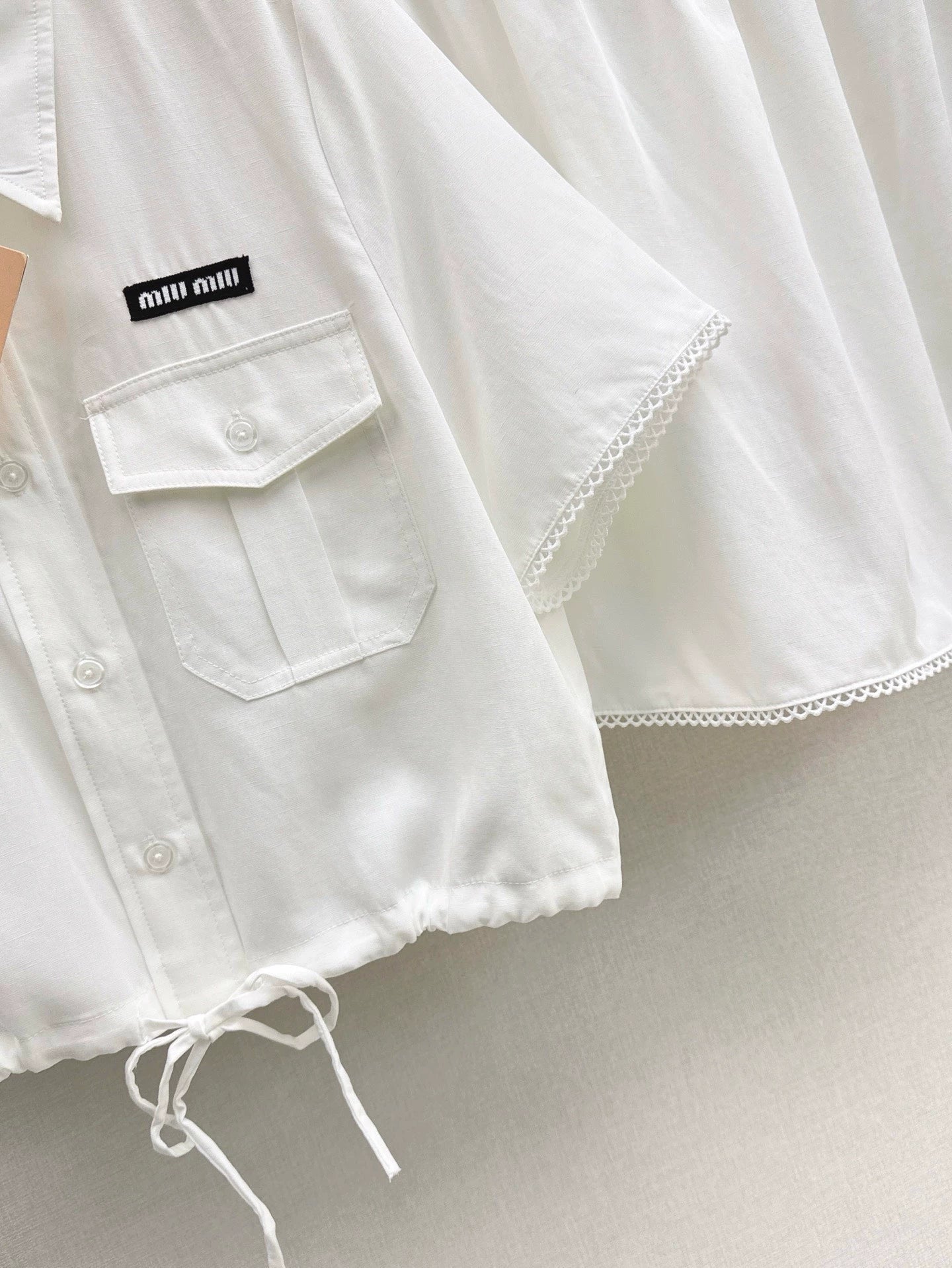 M 25 Spring/Summer New Age-Defying Short Shirt + Half Skirt Set