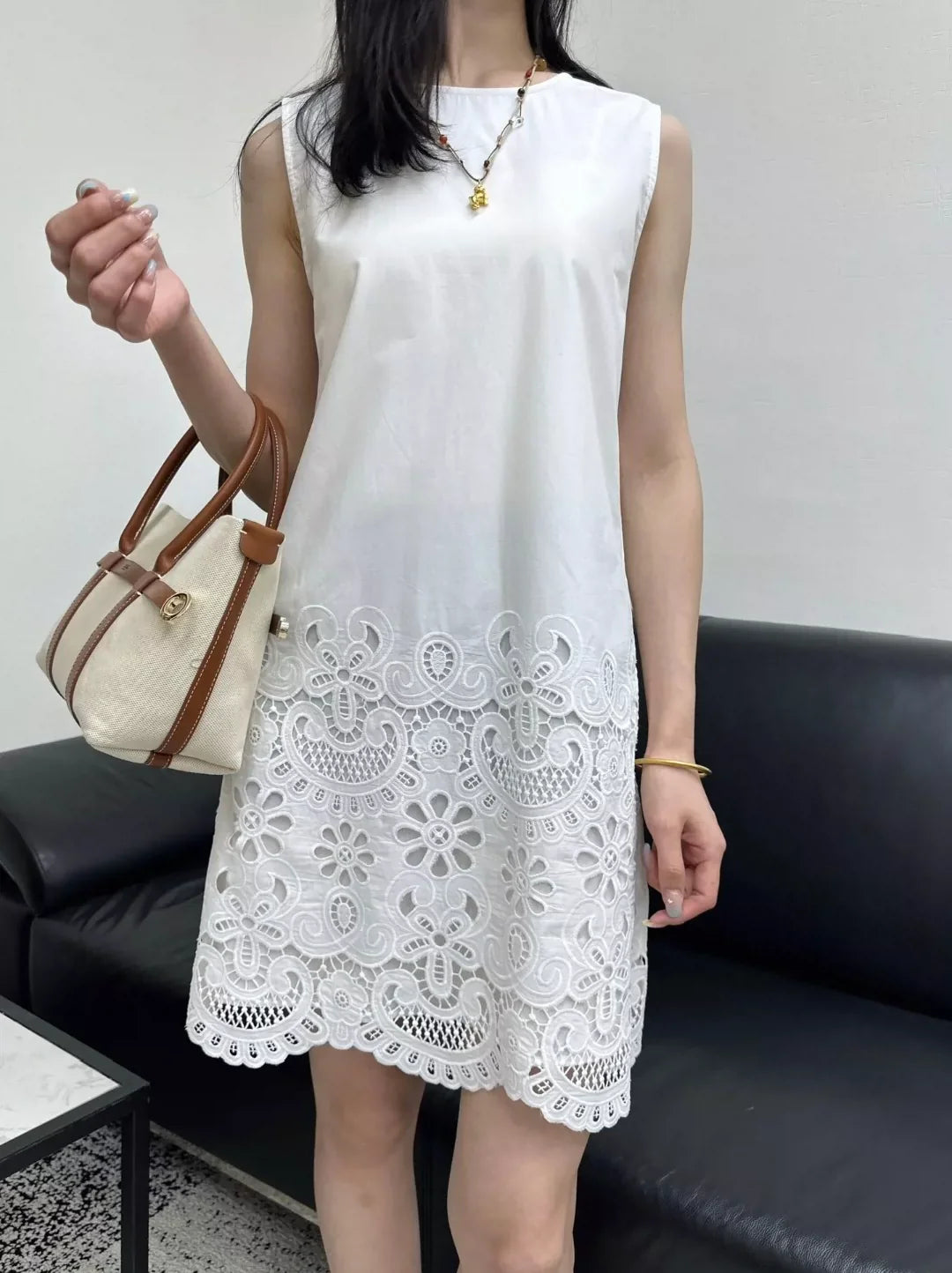 VA 25 New Vacation Style Sleeveless Little White Dresses