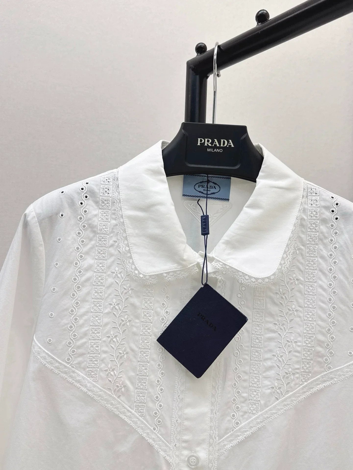 P 25 Spring Summer New Lace Lace Long Sleeve Shirt Style Dresses