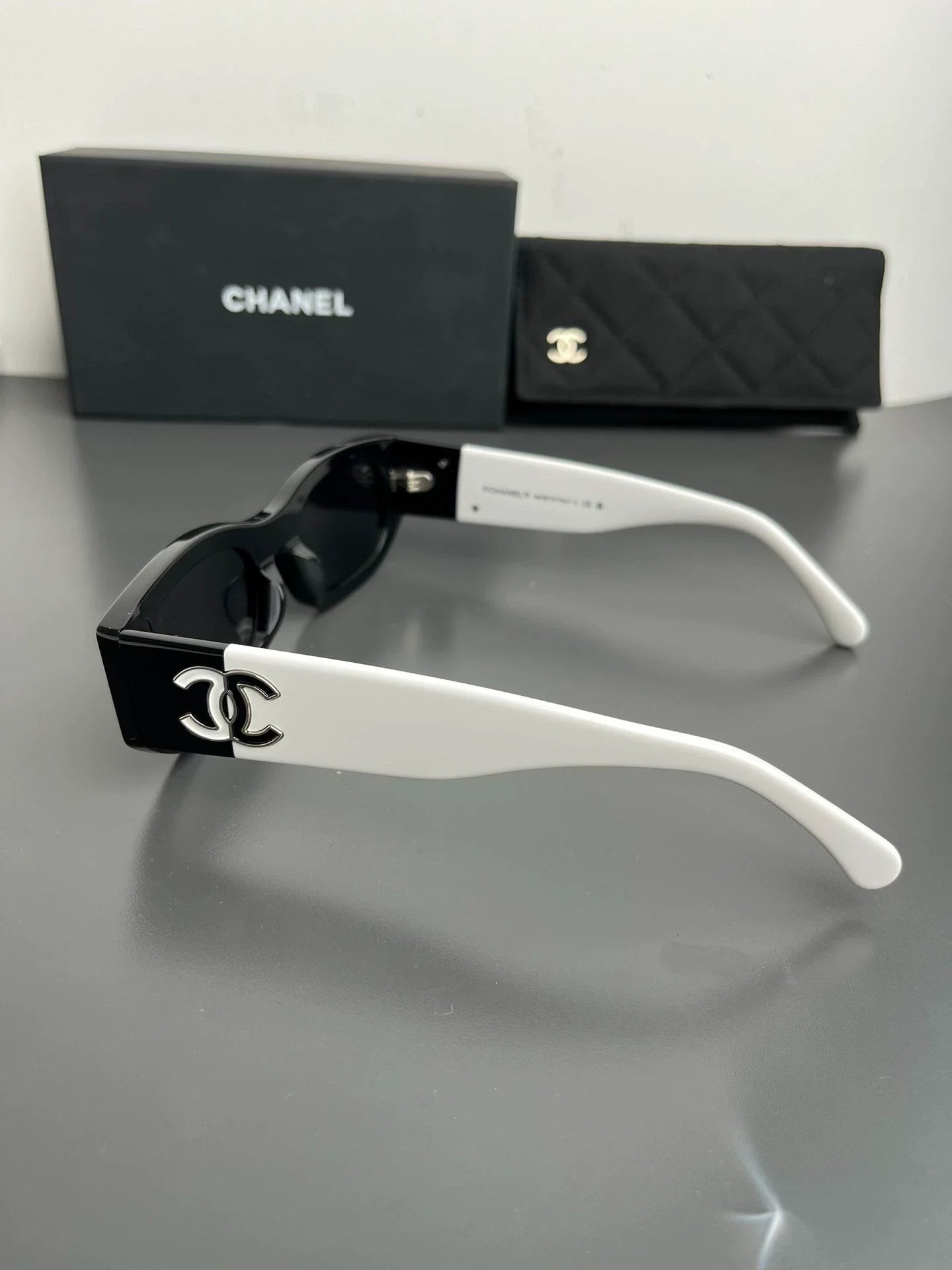 25 New Panda color sunglasses