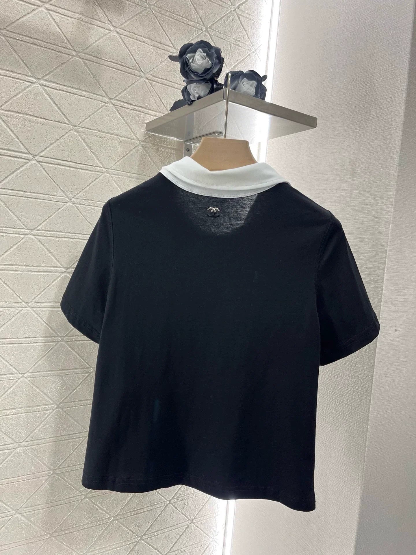 C 25 New Pleated Embroidered Tops