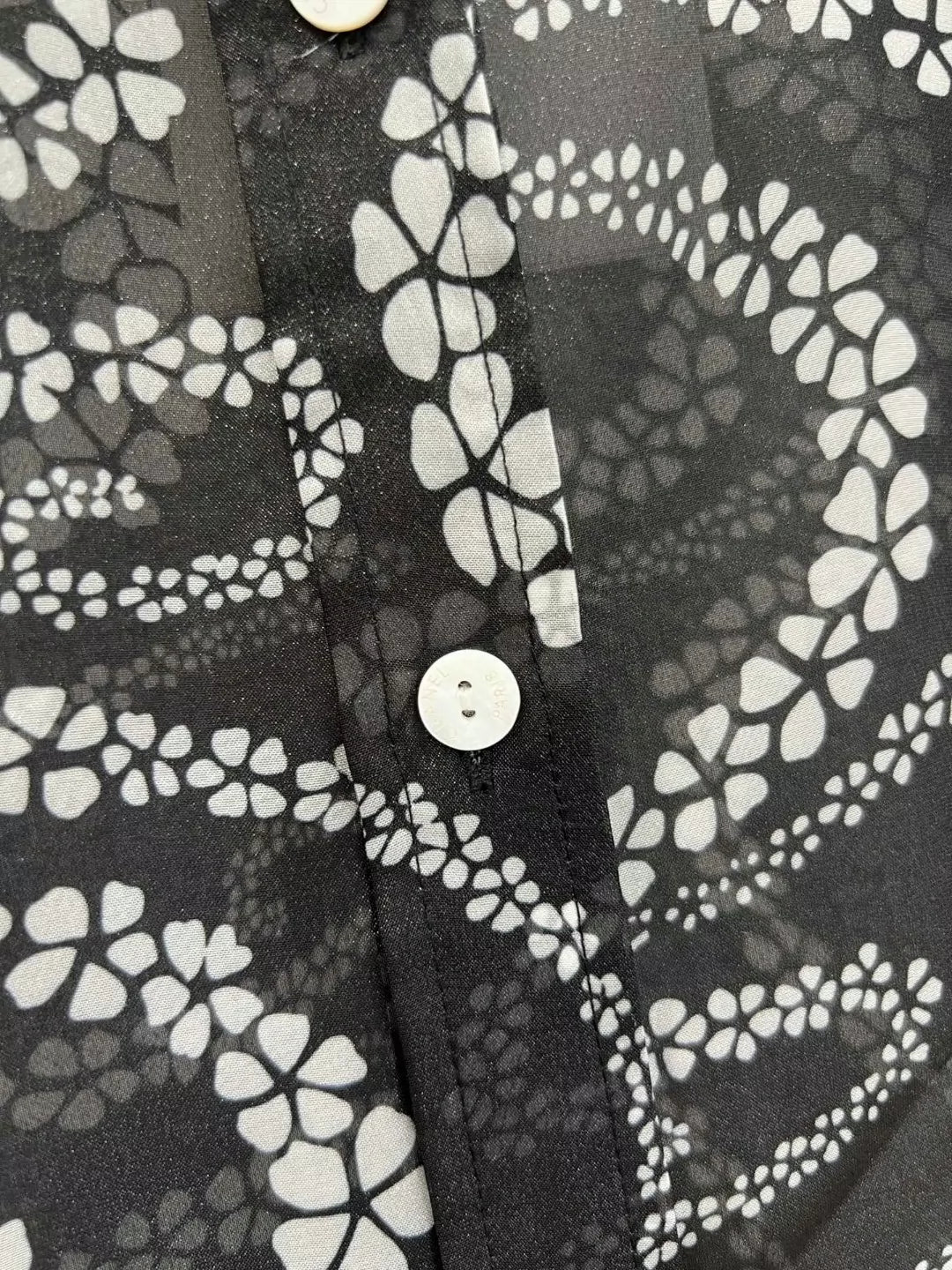 C 25 Printed Lapel Shirt