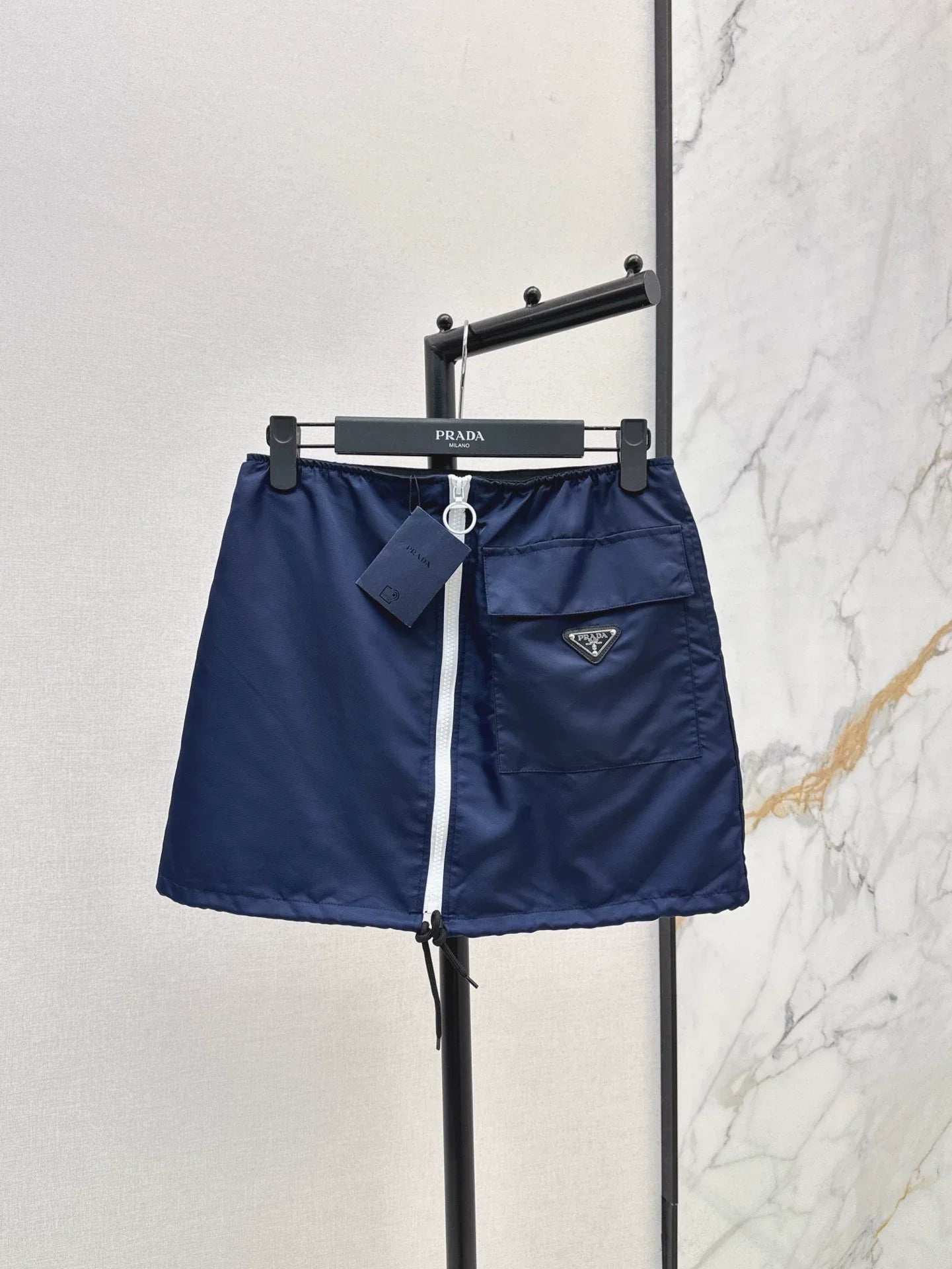 P 25 Spring/Summer New Fashionable Half Skirt