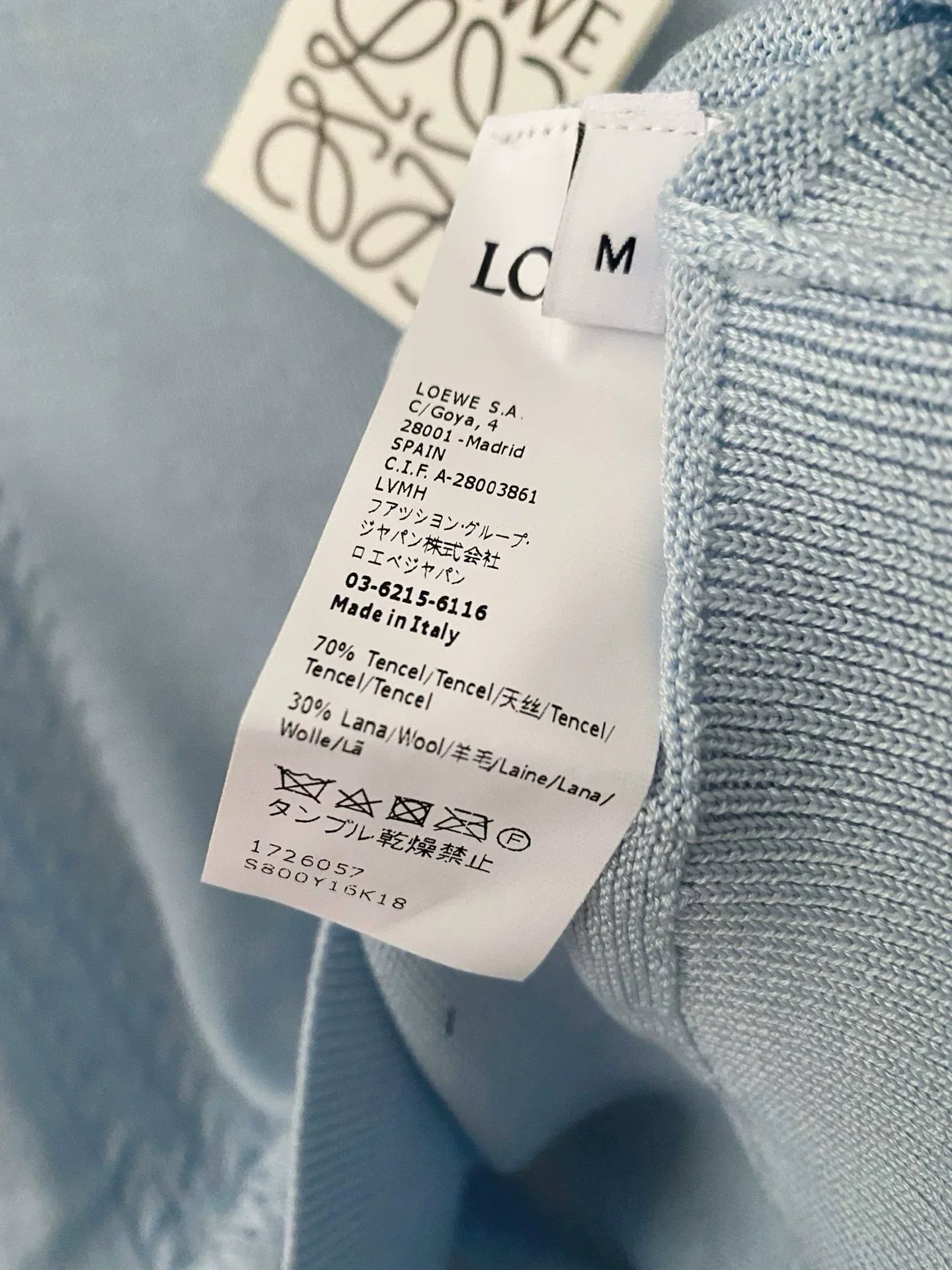 LO 25 New Two Colors Flip Neck Short Sleeve