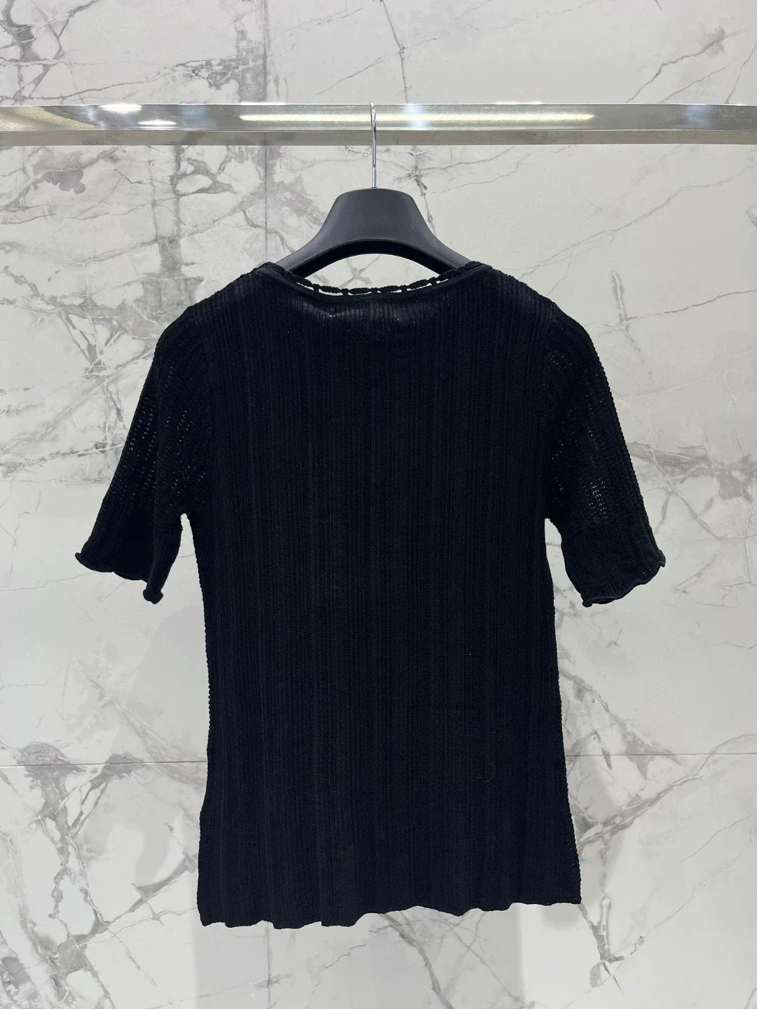 F 25 New Round Neck Short Sleeve Knit Top