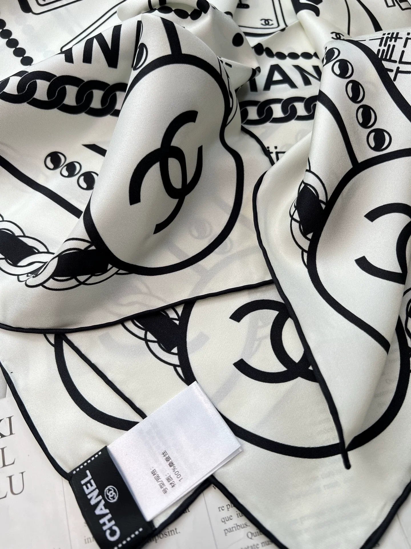 25 Black and White Cards Tessellations Scarves