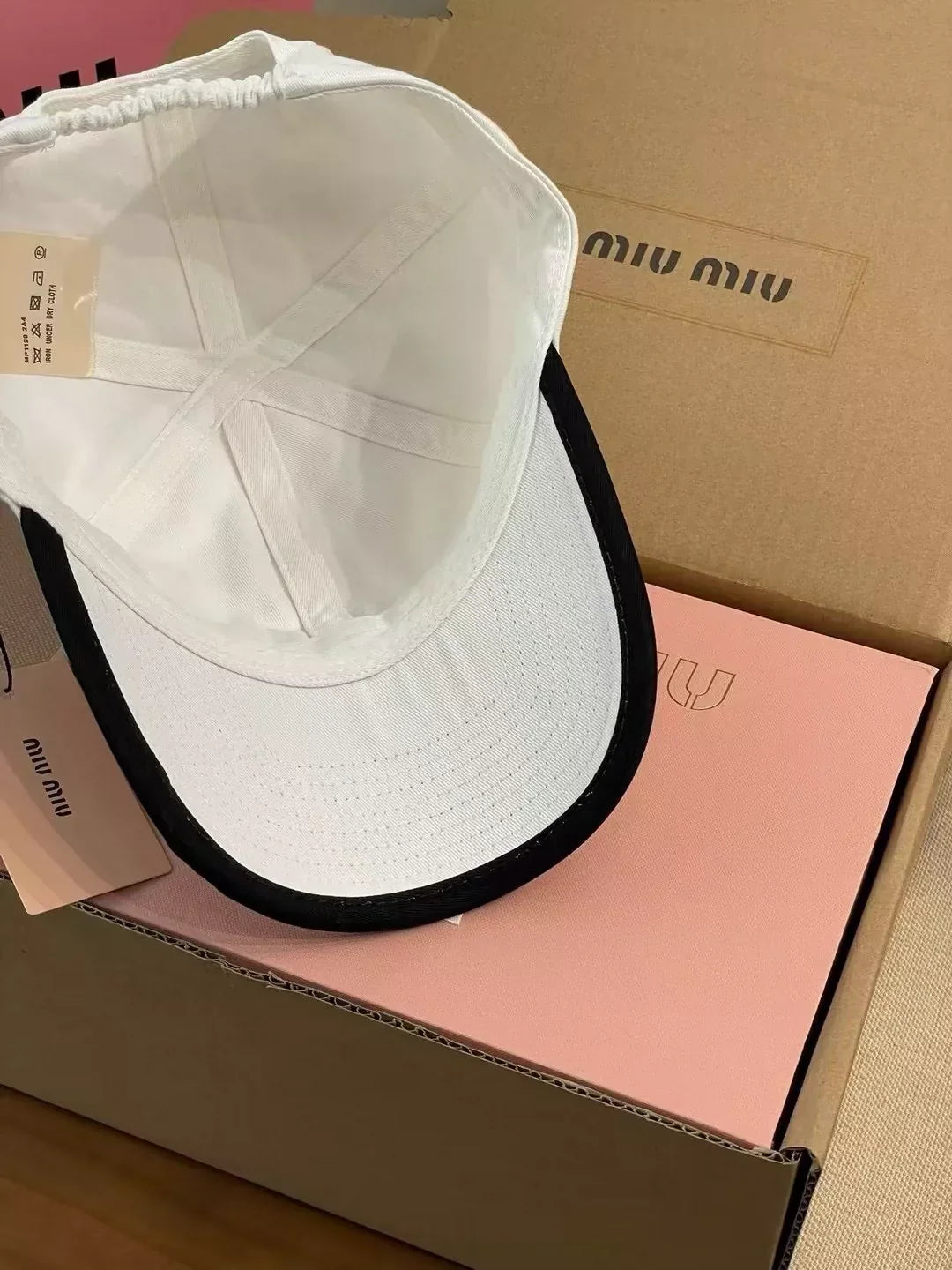 m 25 New baseball caps