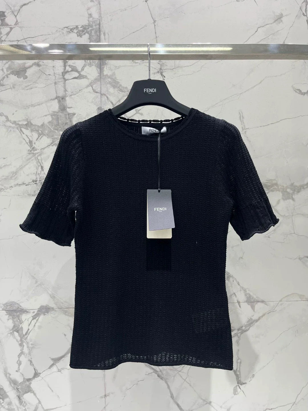 F 25 New Round Neck Short Sleeve Knit Top