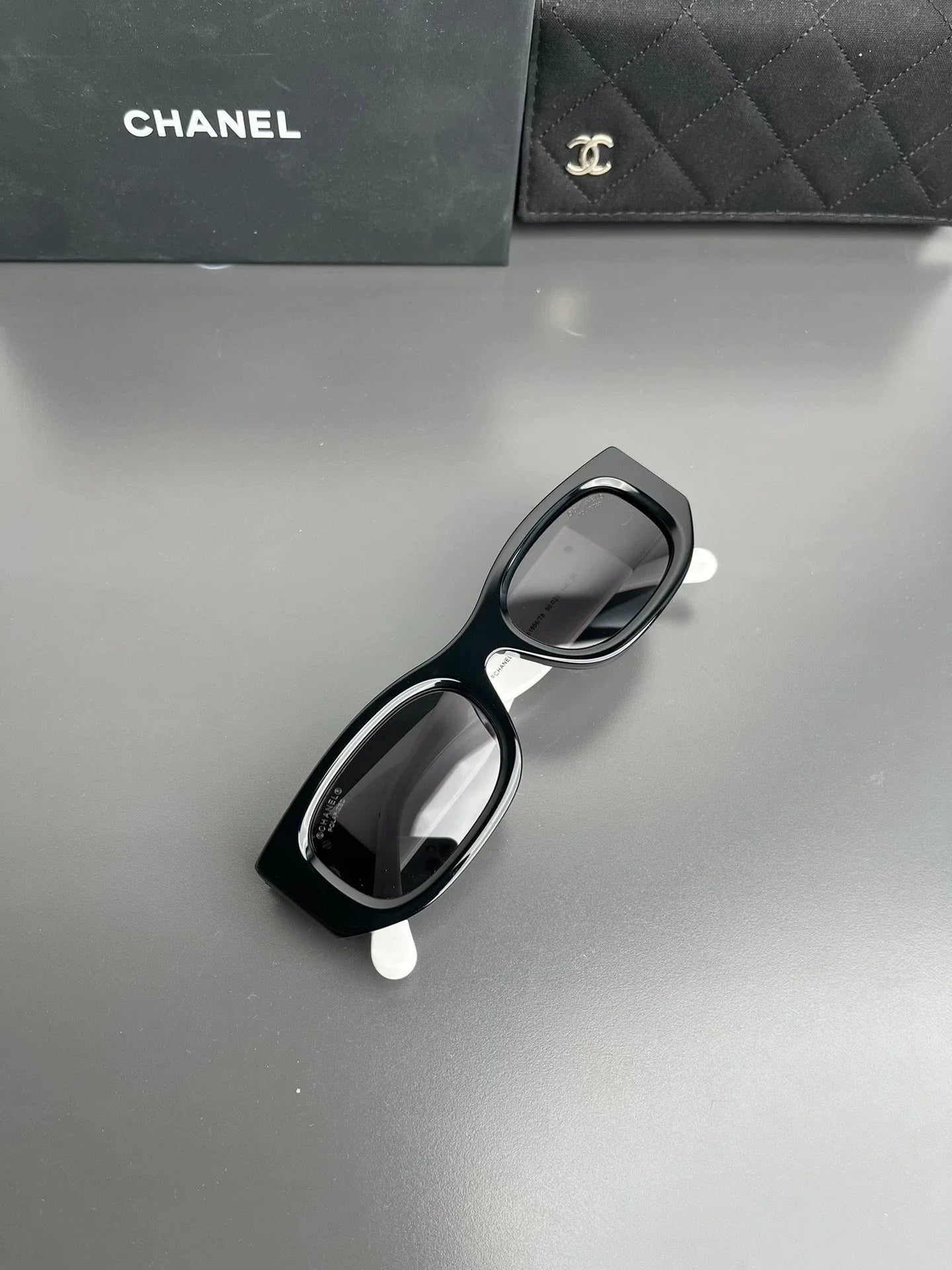 25 New Panda color sunglasses