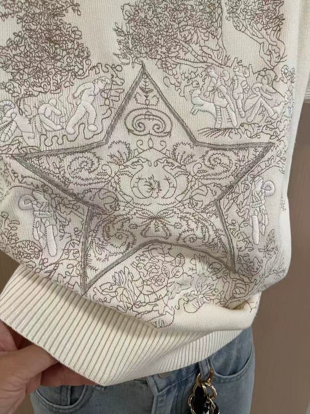 Five-pointed star heavy embroidery sleeveless top