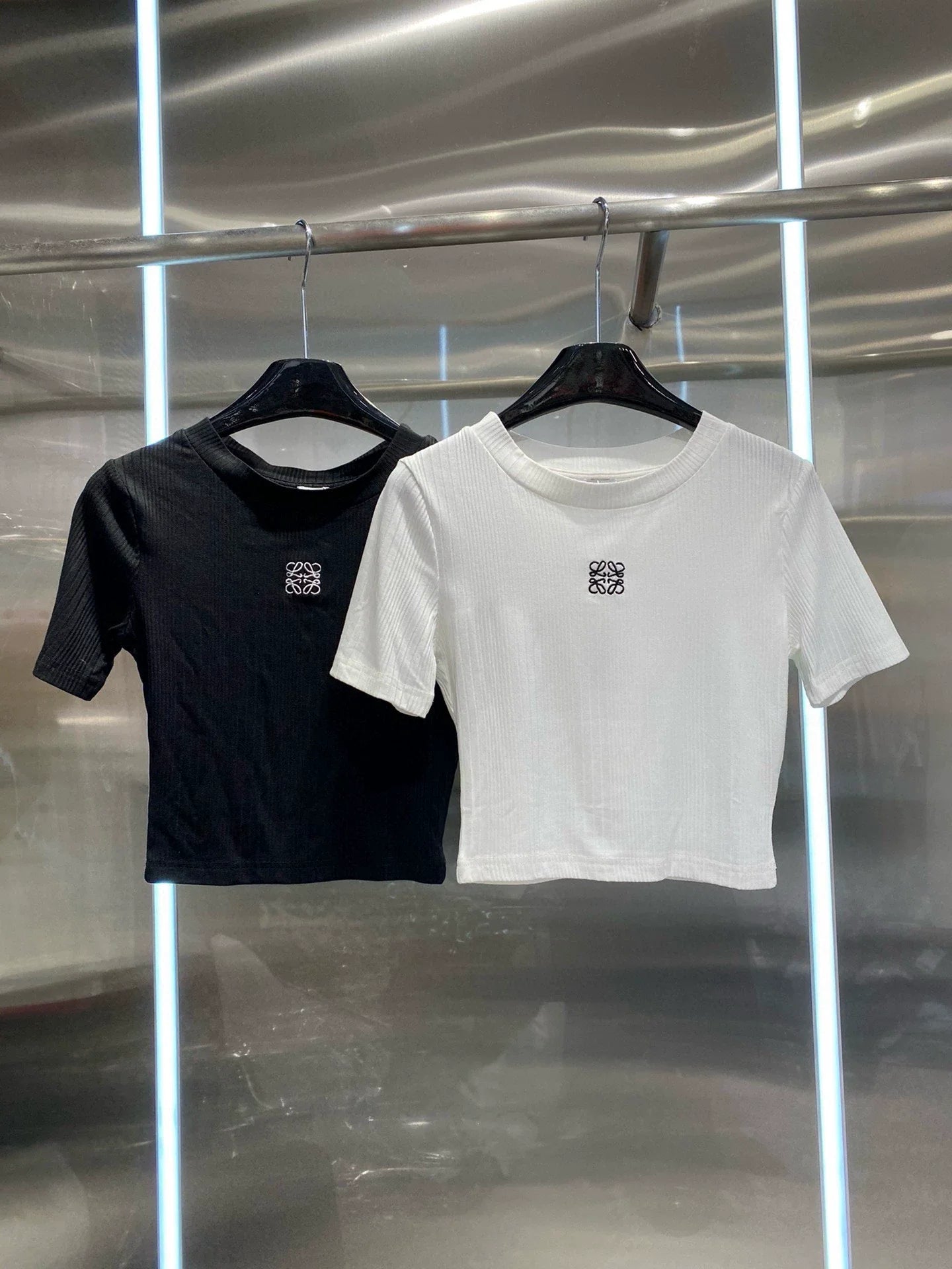 LO 25 Short slim short sleeves