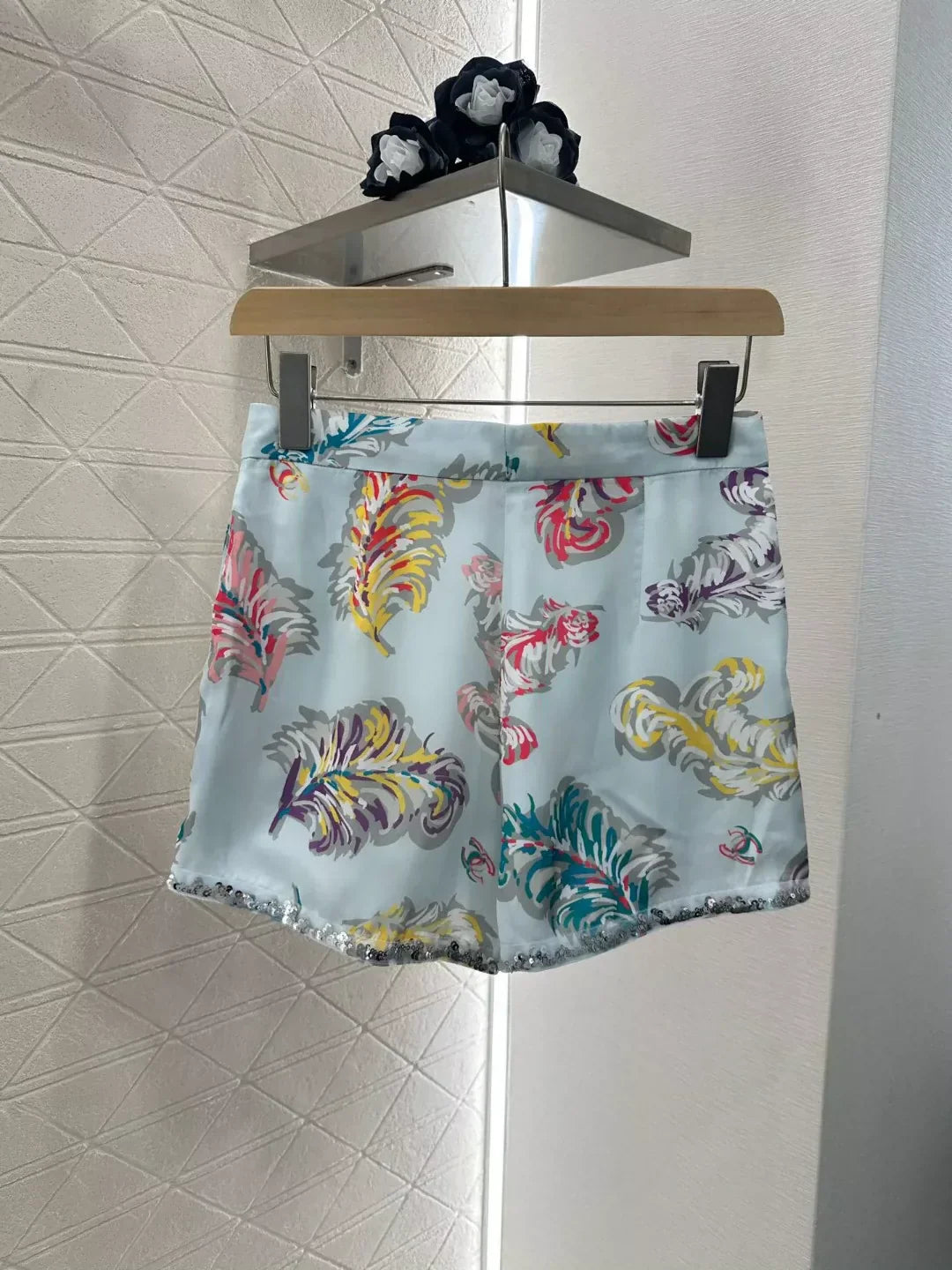 C 25 spring and summer new Sequins printed high-neck shirt shorts set