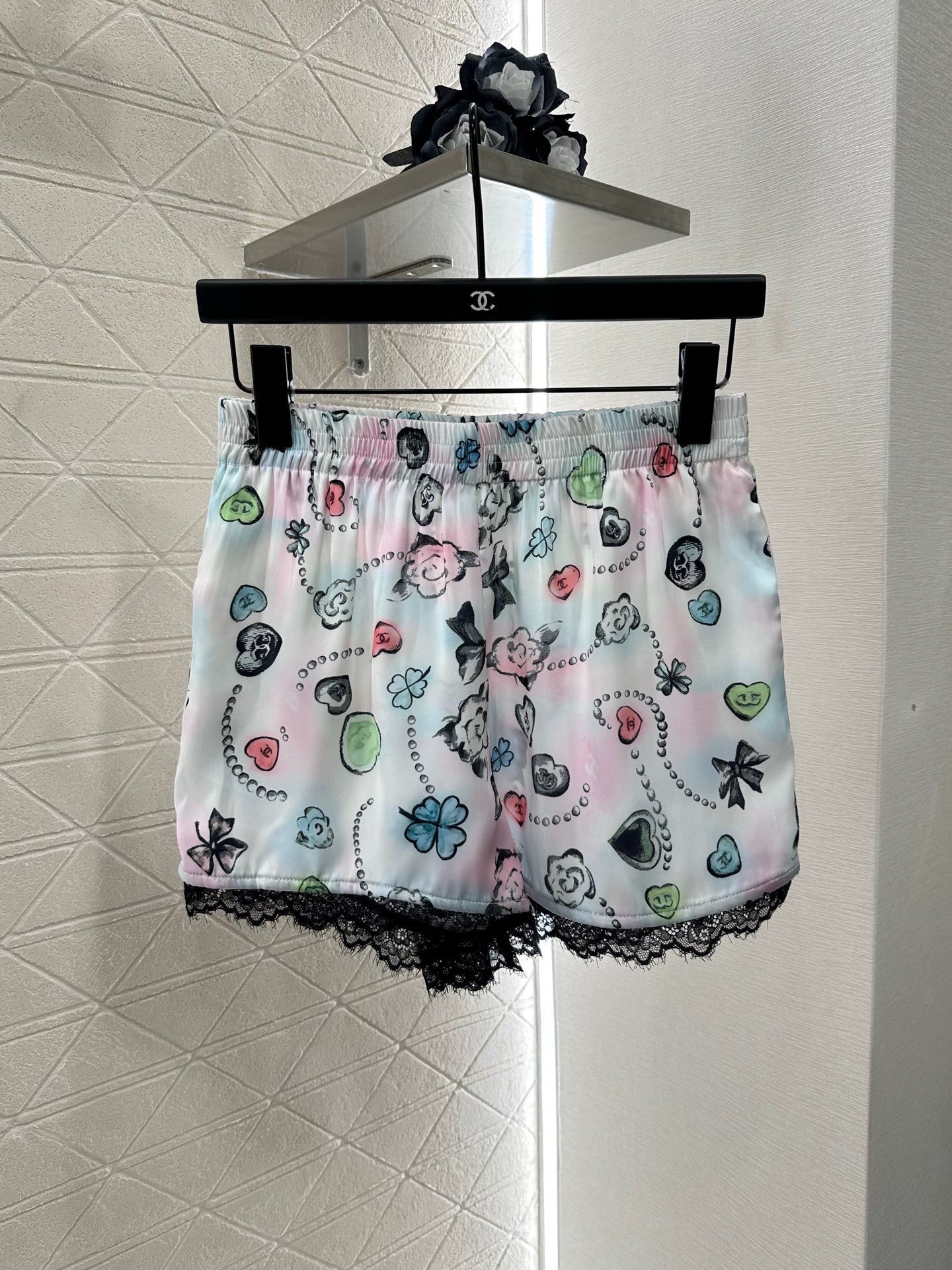 C 25 Reactive Print Lace Tank Top and Shorts Set