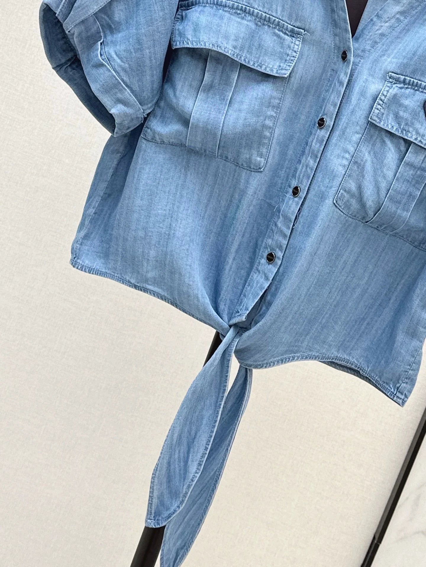 Spring/Summer 25 Lace-up bow denim shirt