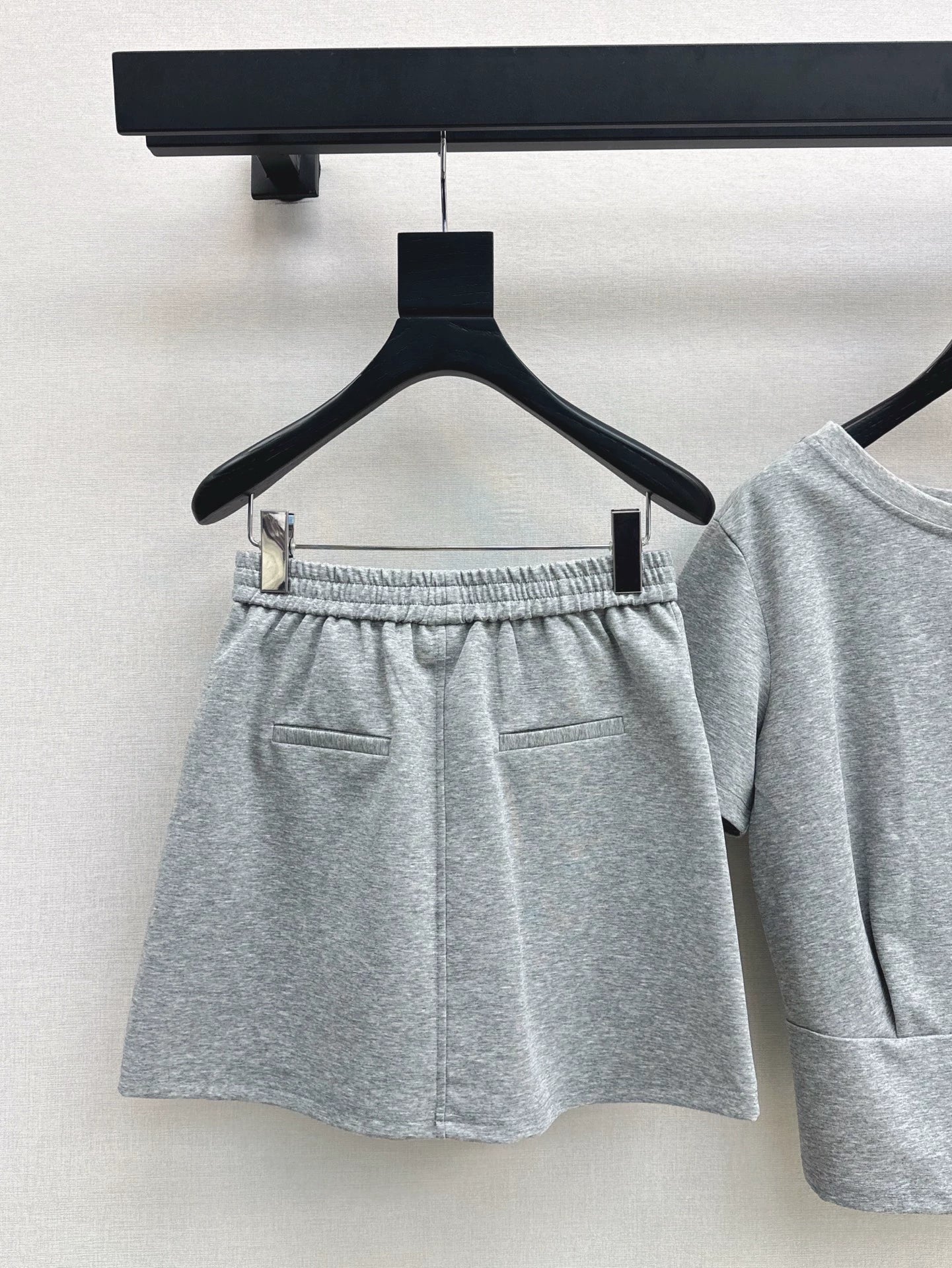 Ra 25 Spring/Summer New Slant Shoulder Design Suit