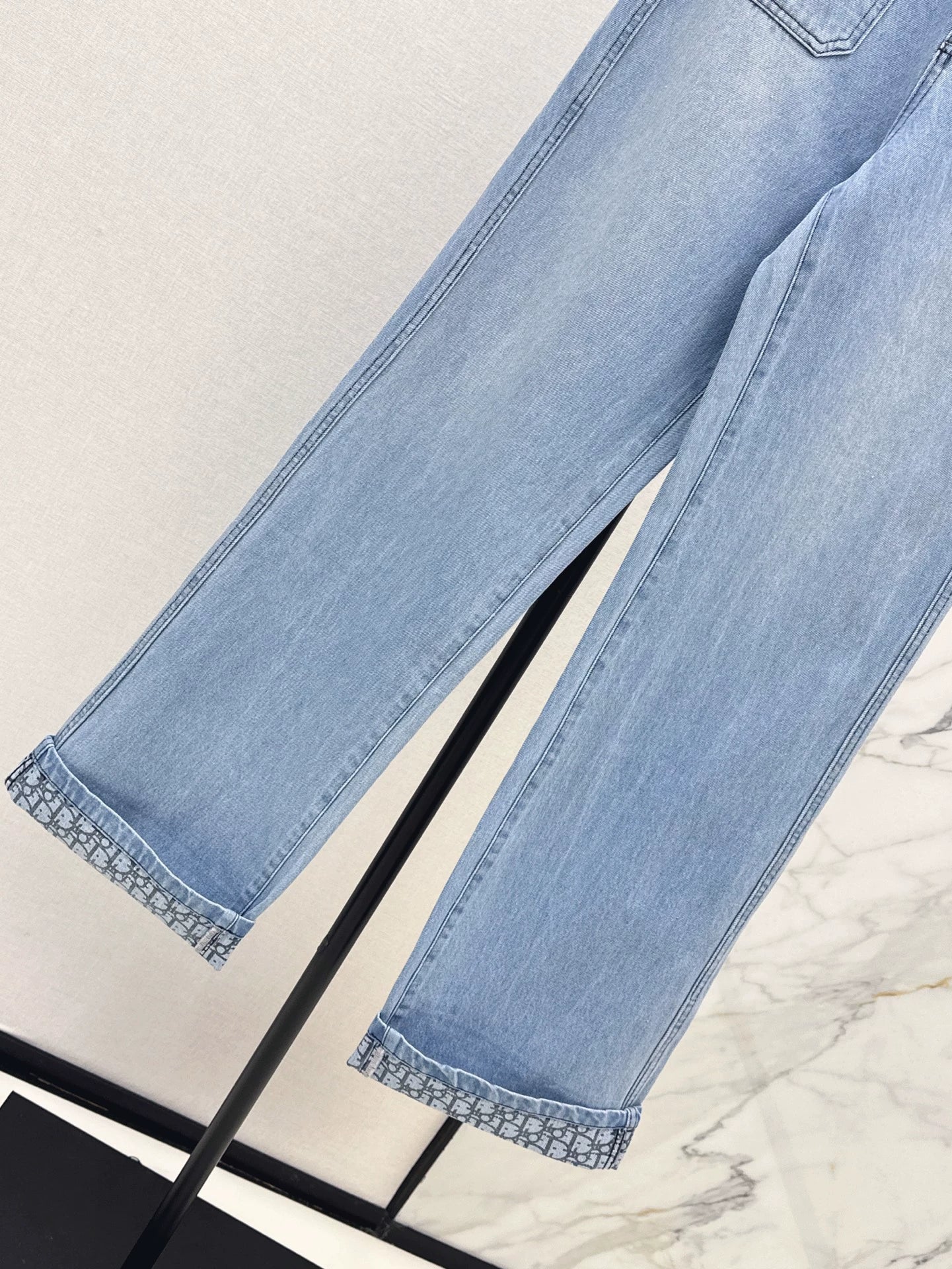 D 25 Spring/Summer New Denim Trousers