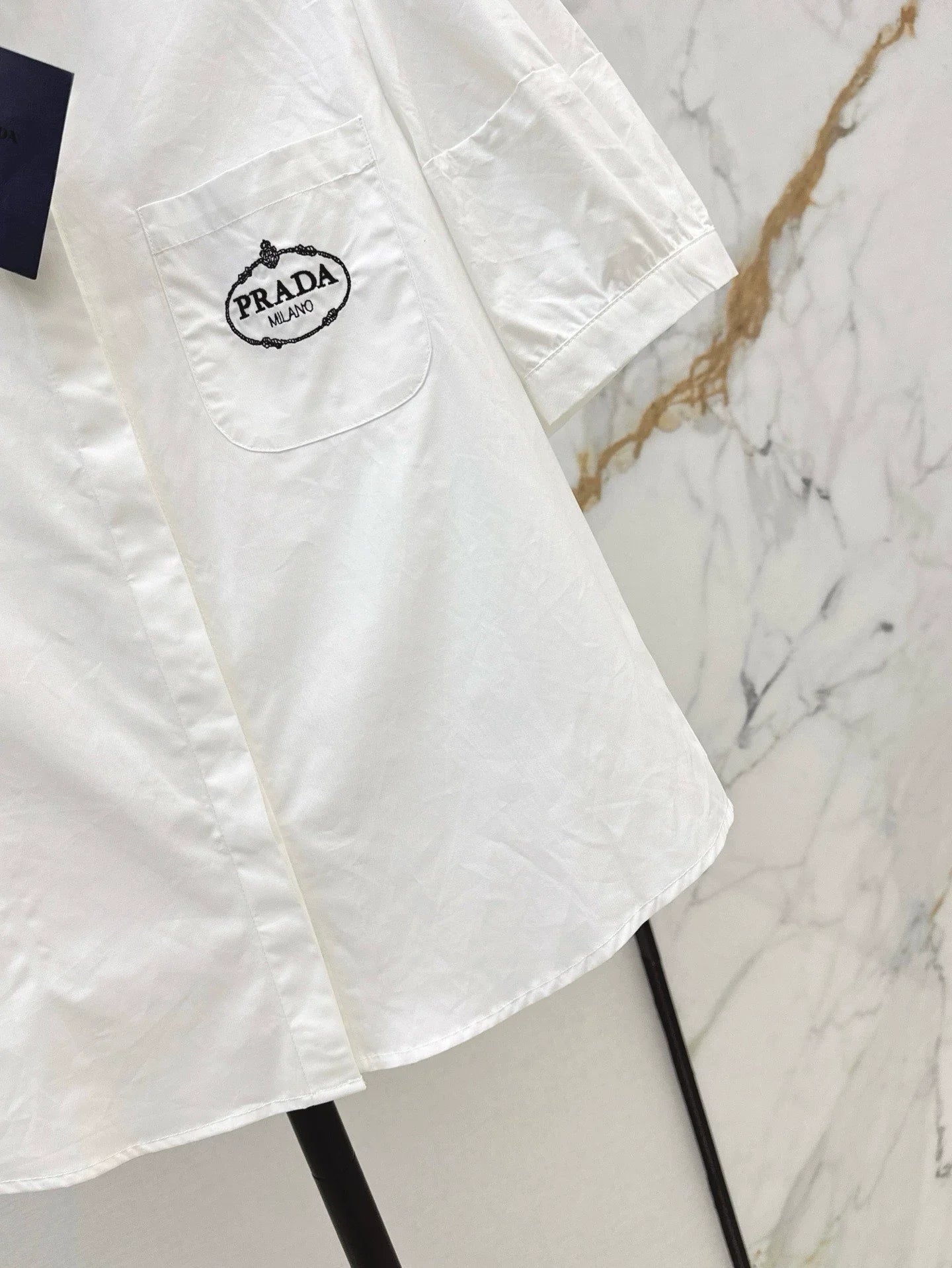 P 25 Spring/Summer newest style letter embroidery decoration short-sleeved shirt