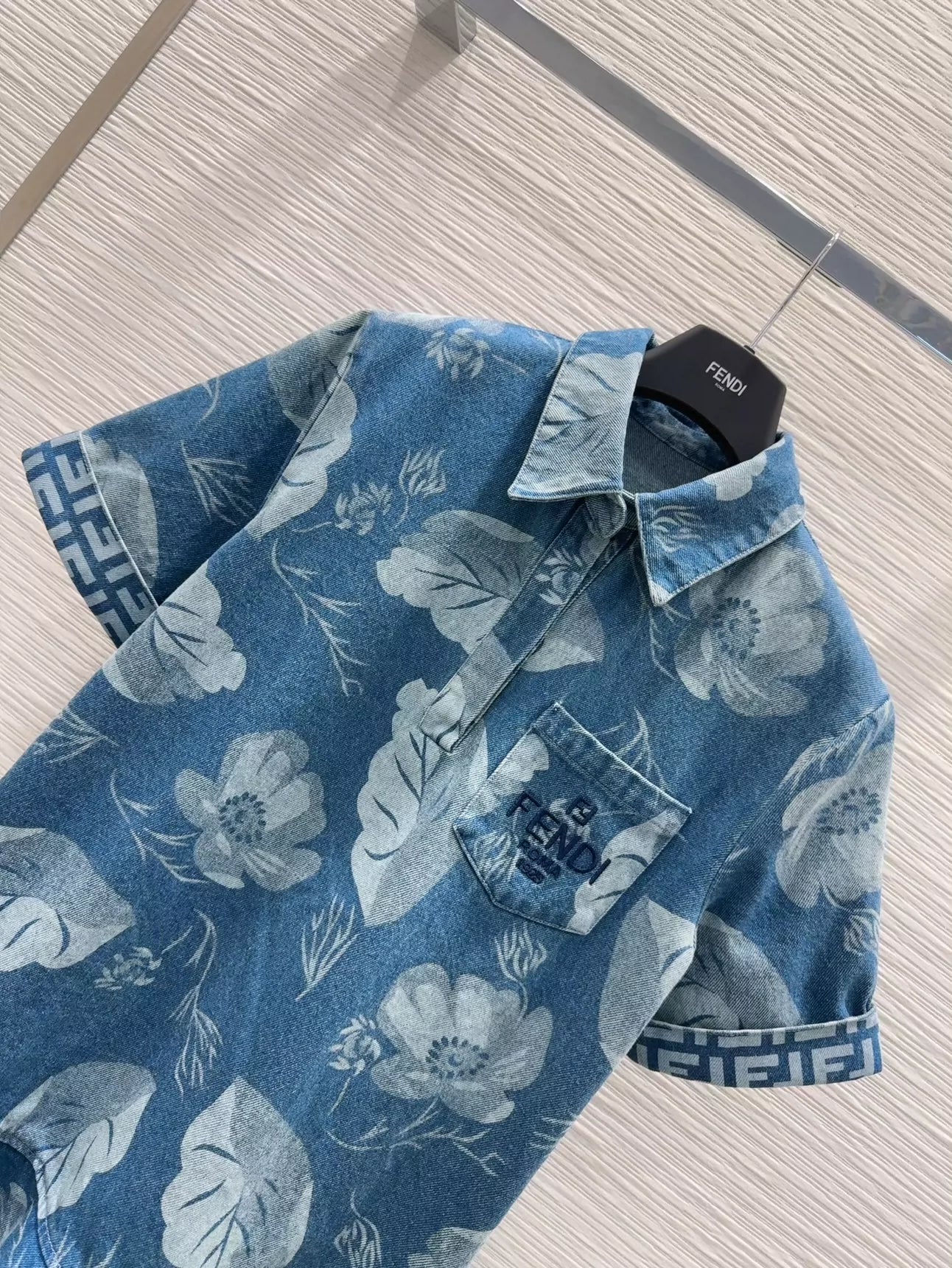 F 25 New Embroidered Pocket Printed Ruffle Hem Short Sleeve Denim Dresses