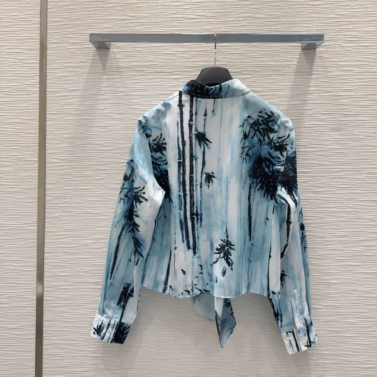 D 25 New Ink Painting Print Tie Long Sleeve Shirt