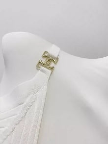 25ss Metal logo V-neck tank top