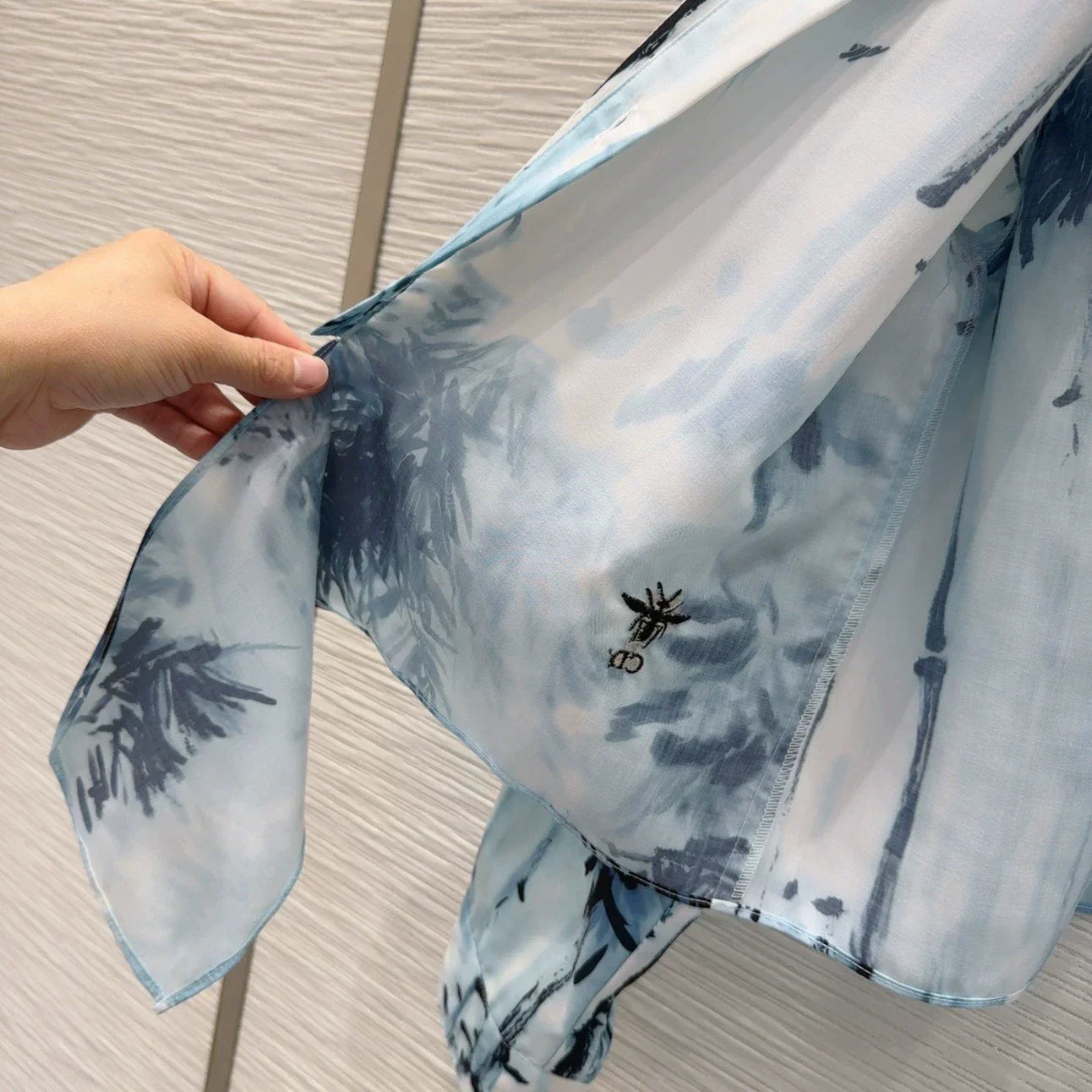 D 25 New Ink Painting Print Tie Long Sleeve Shirt