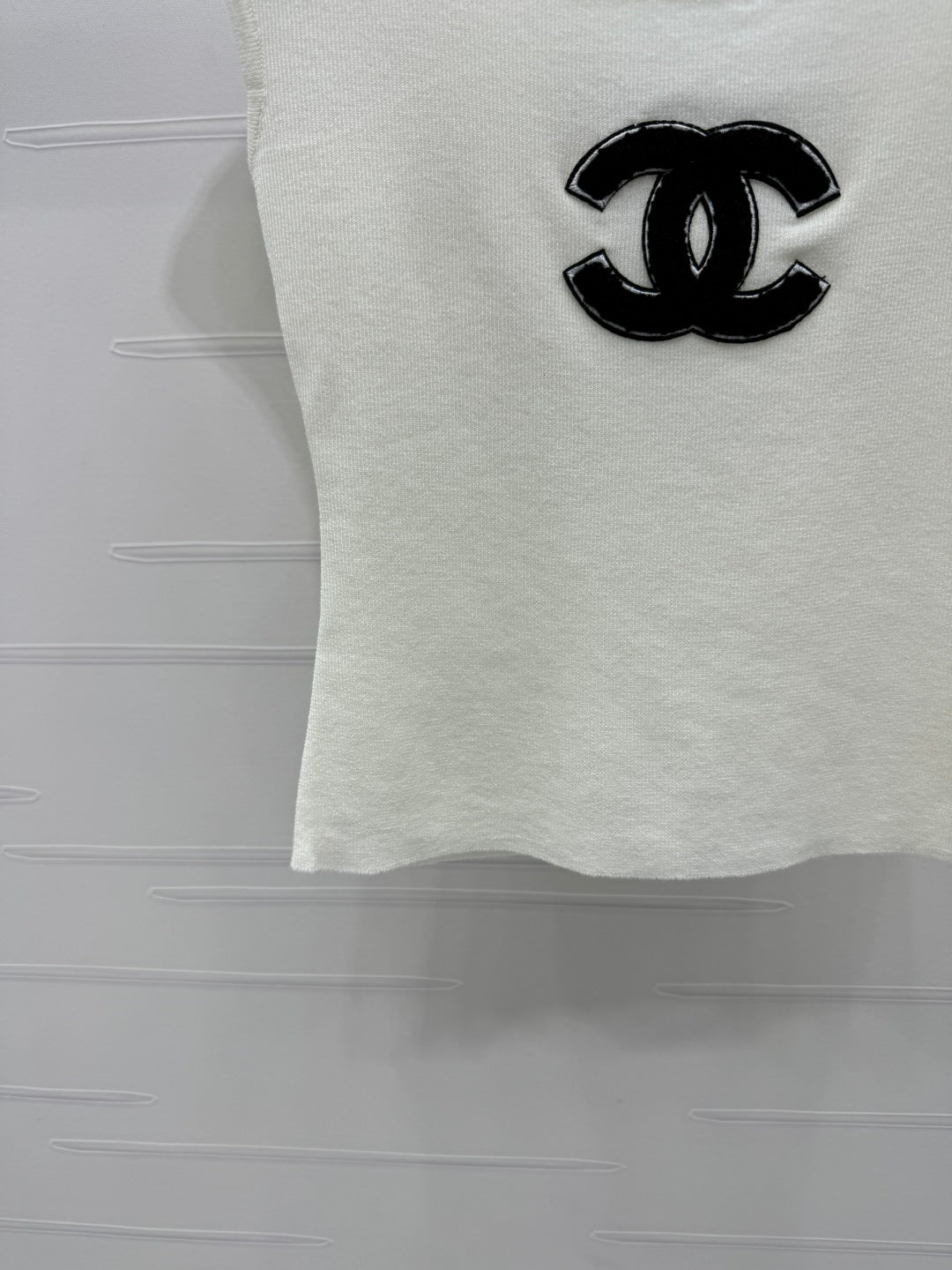 25 White Tank Top Square Neck Knitted