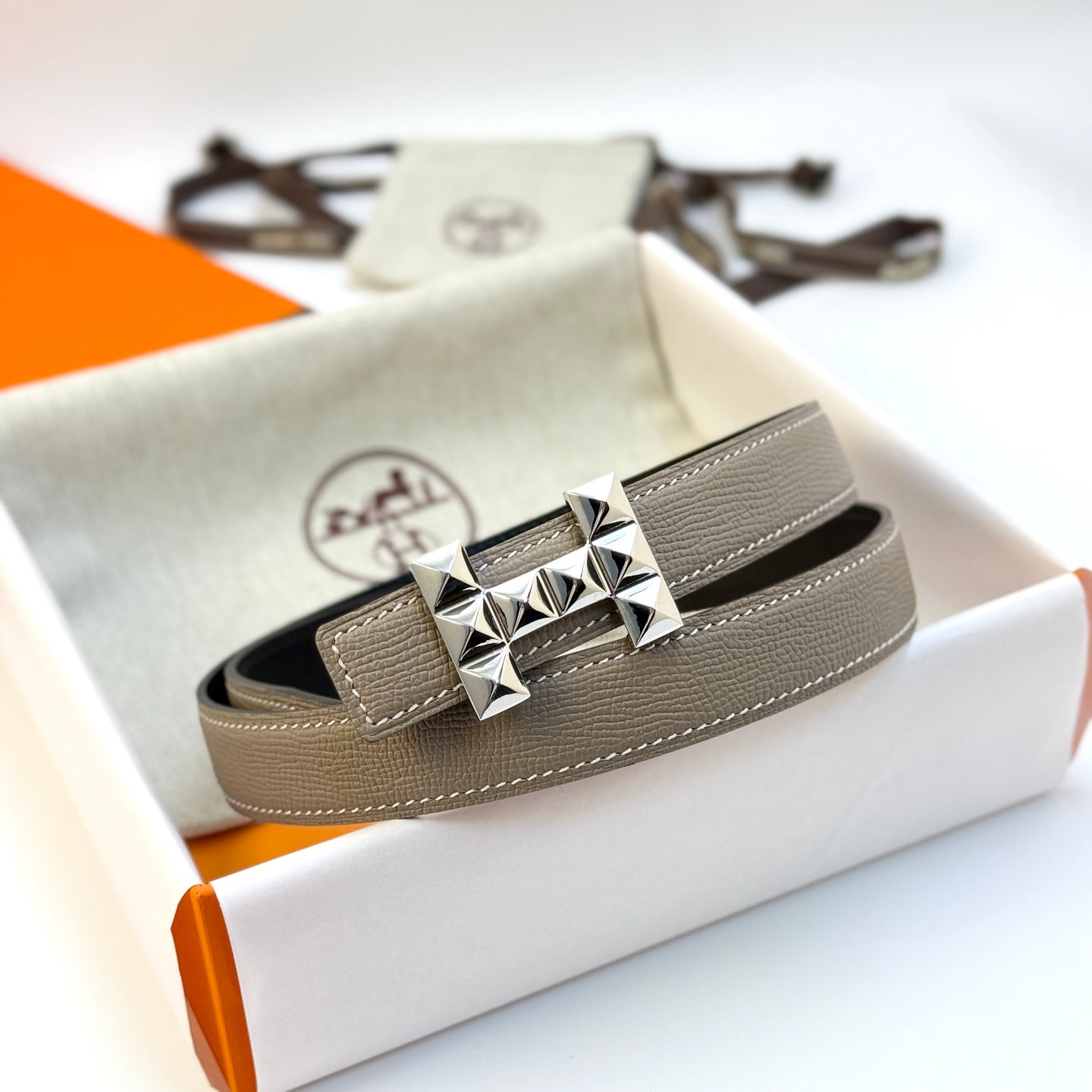 Infini Reversible Belt 24mm Gray Epsom Silver Buckle
