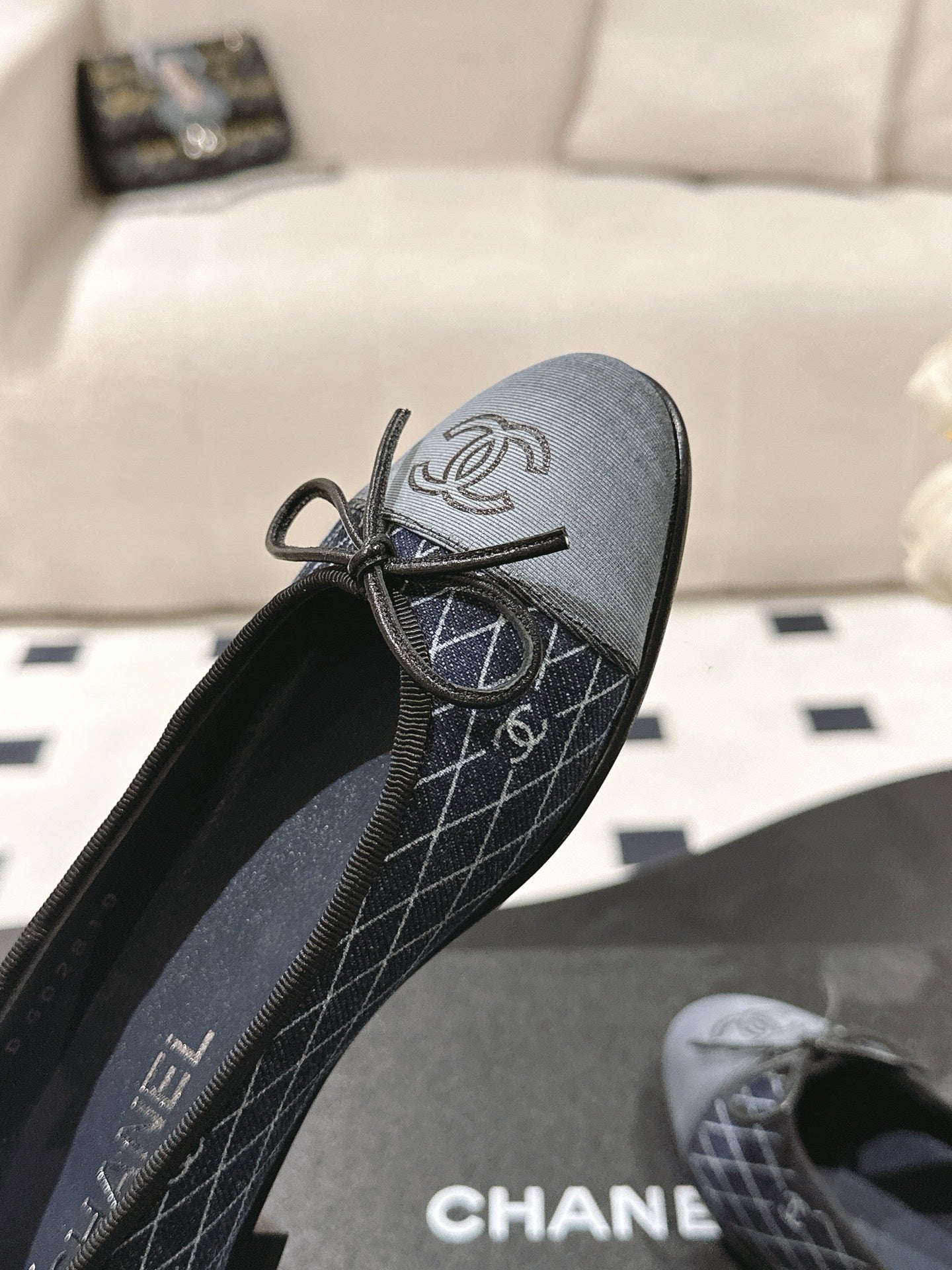 25c ballet flat cross line pattern dark blue denim 237480