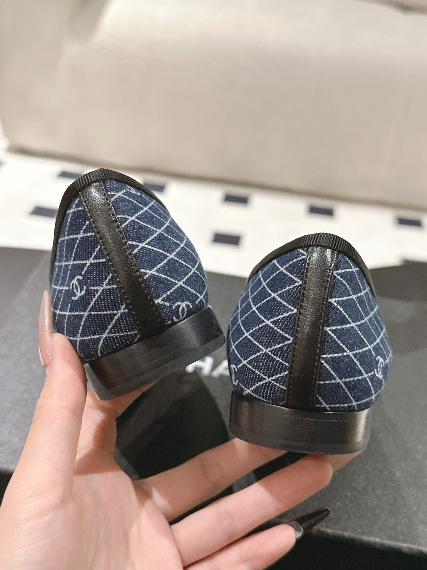 25c ballet flat cross line pattern dark blue denim 237480
