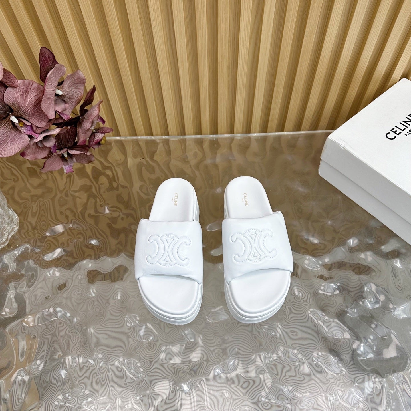 25 Sline Sandal White Sheepskin 285911