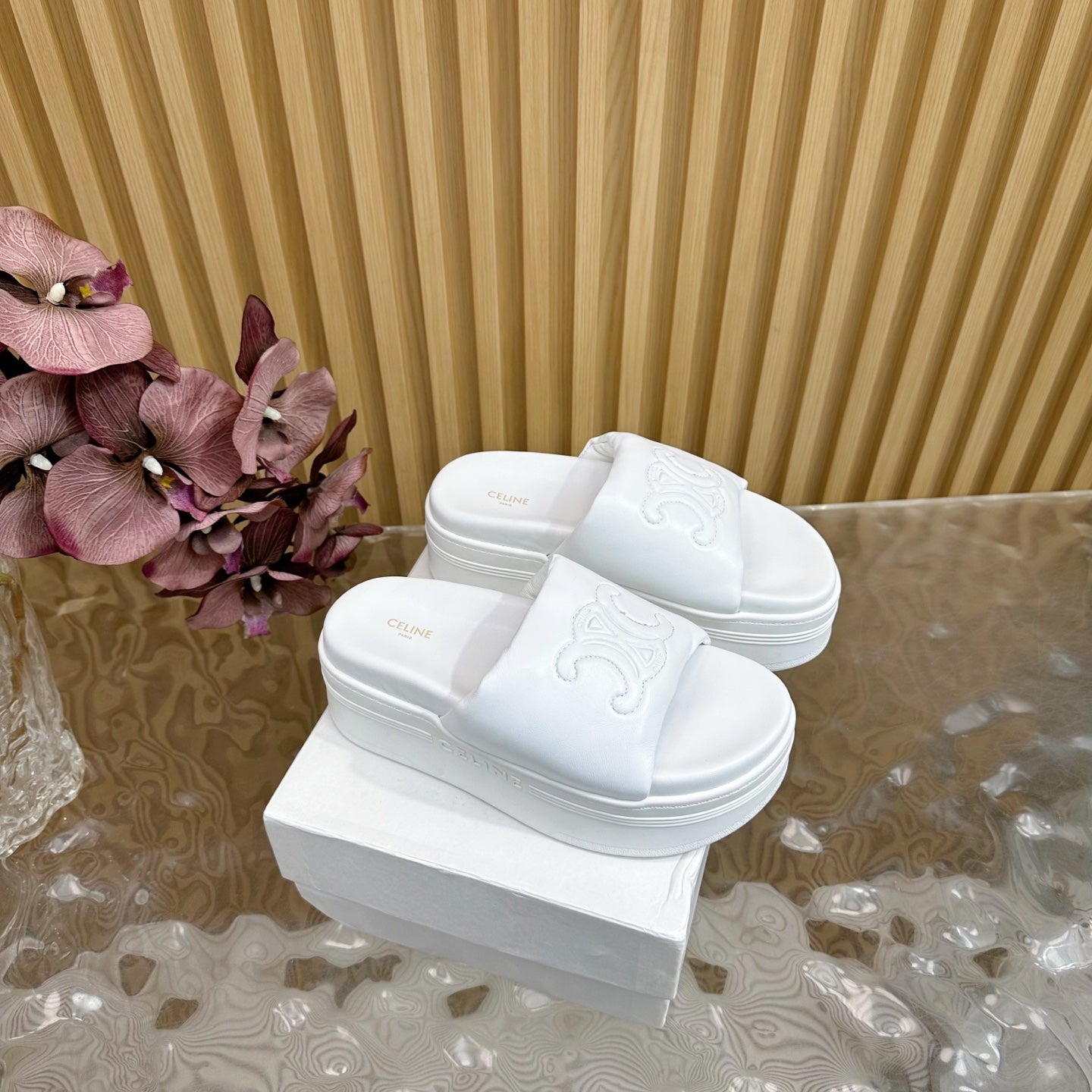 25 Sline Sandal White Sheepskin 285911