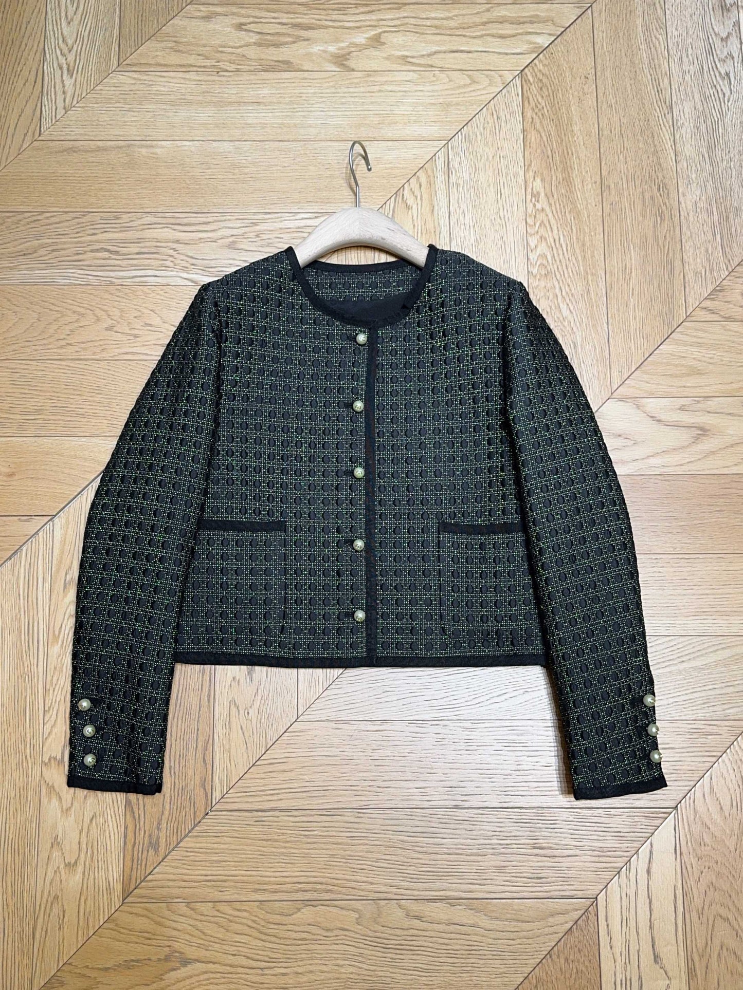 25 Early Autumn New Product Short Design Jacket