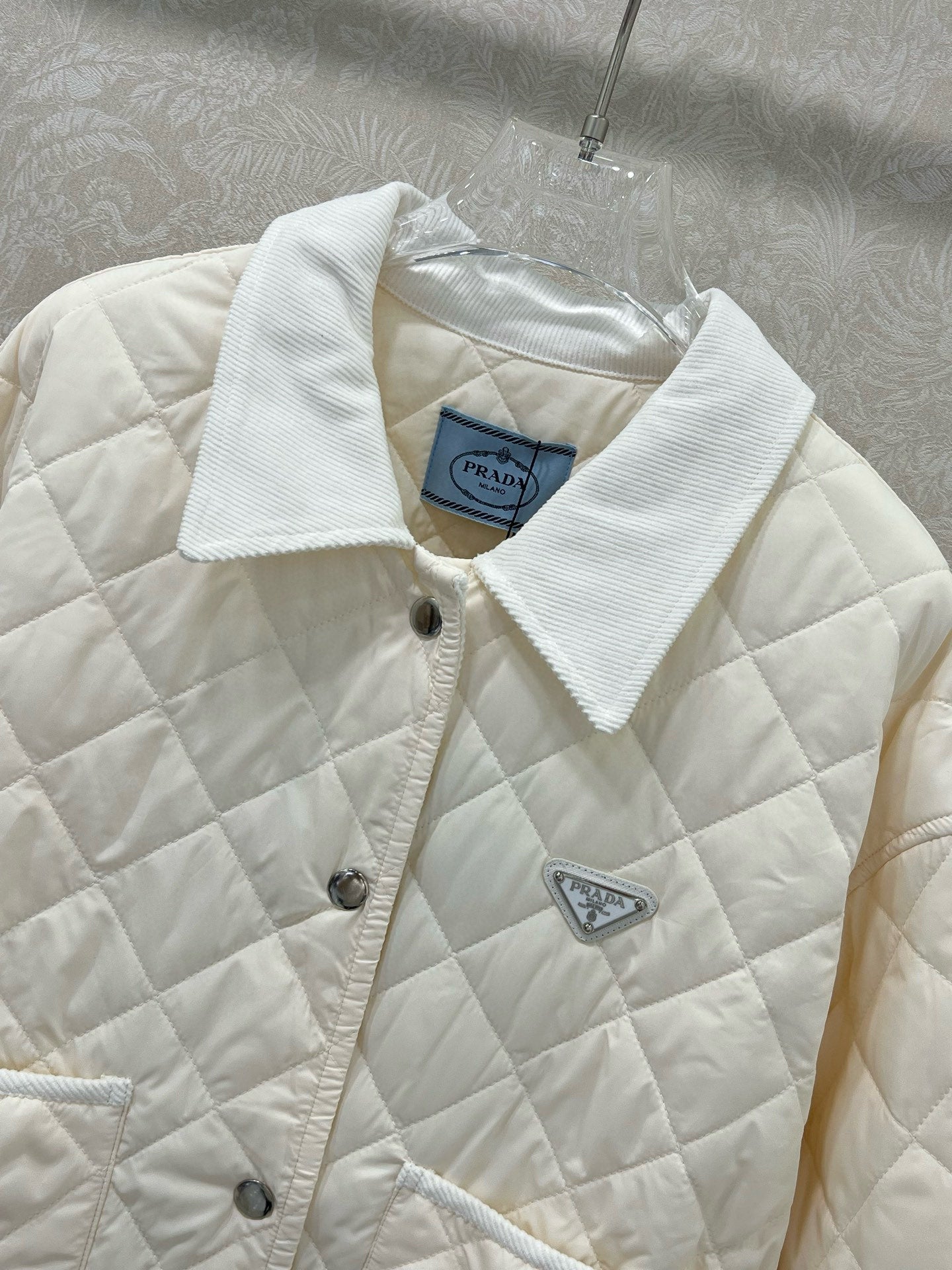 P 25 new autumn and winter diamond short cotton coat!