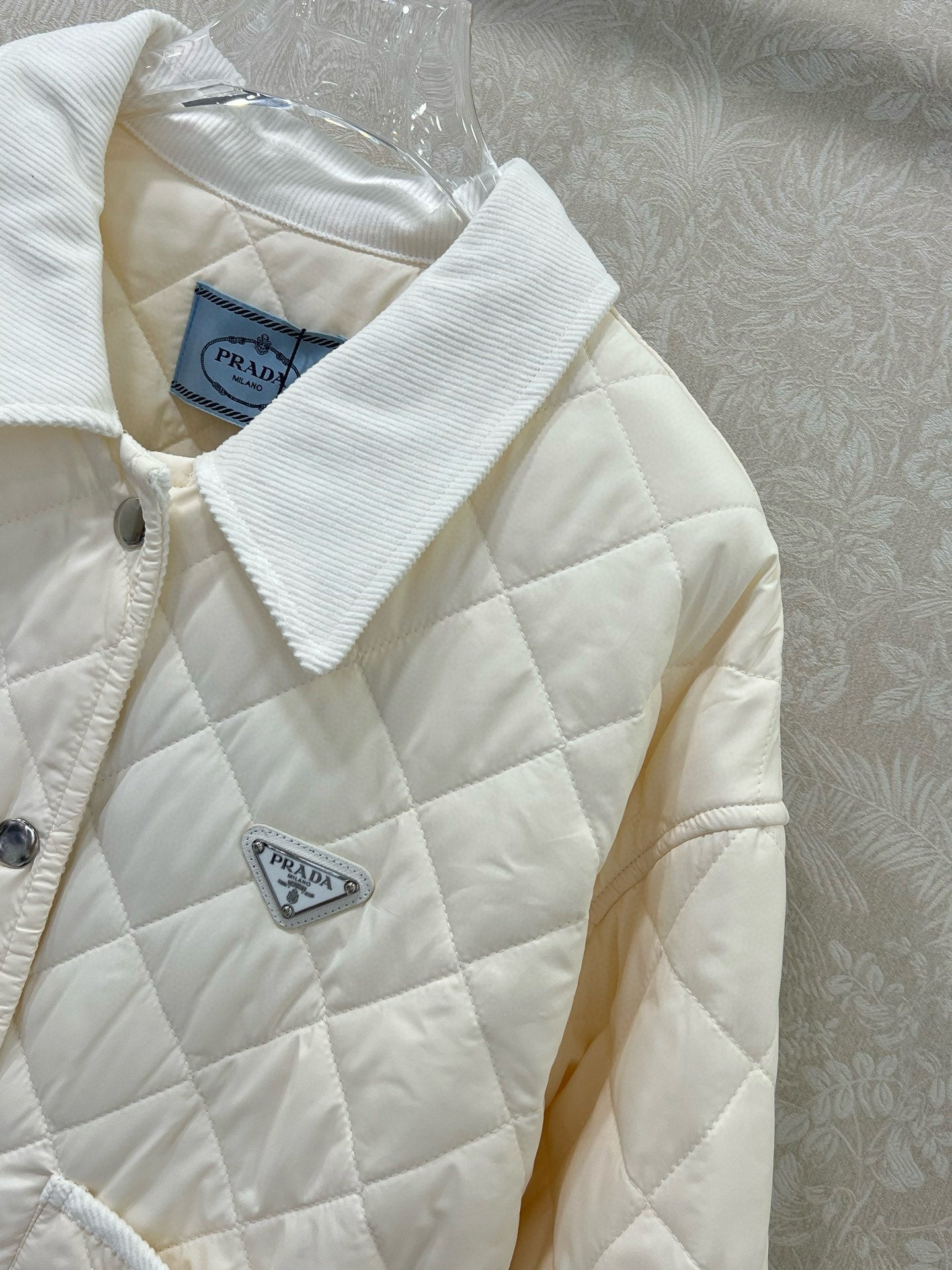 P 25 new autumn and winter diamond short cotton coat!